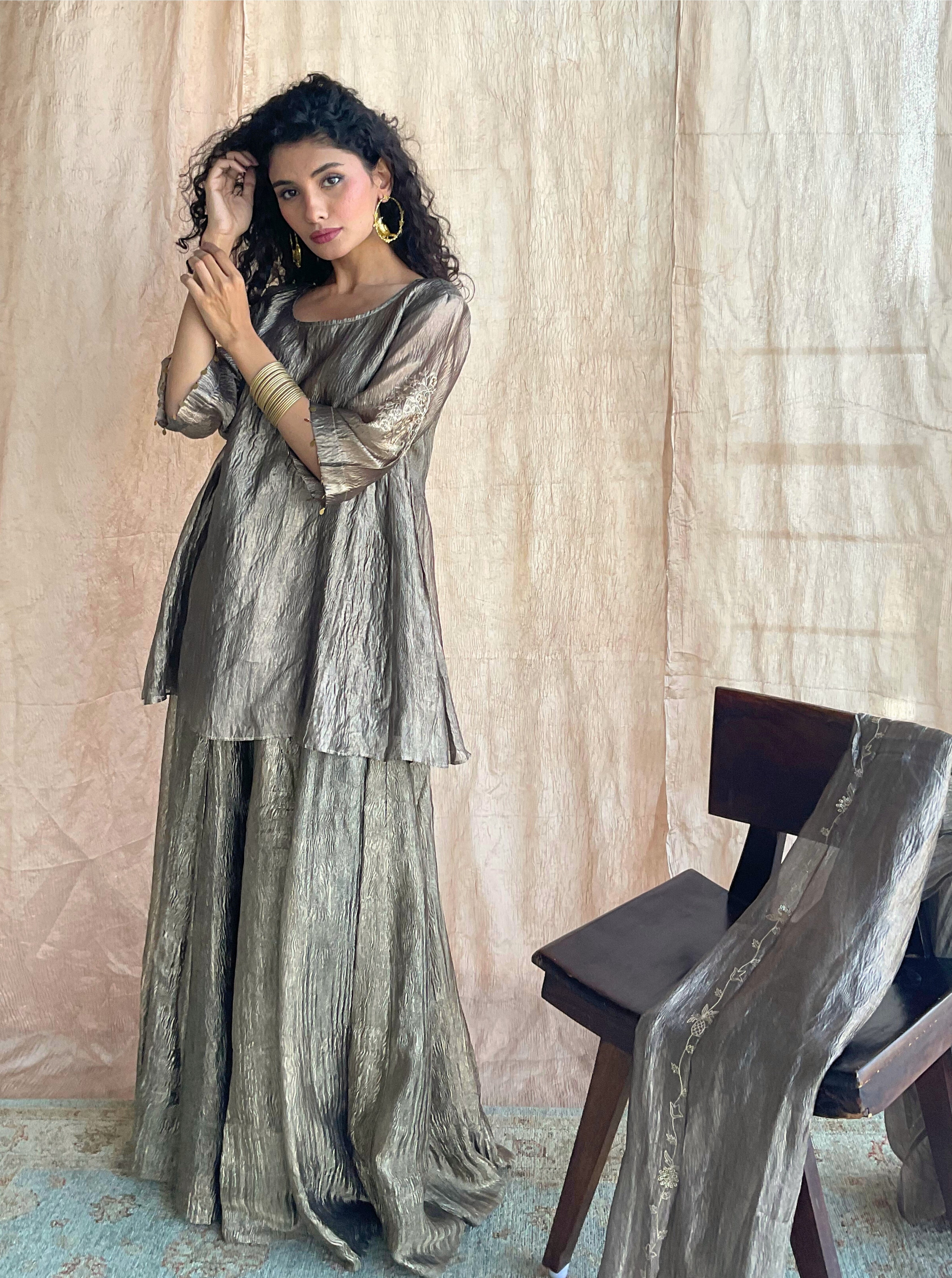 Kanak peplum top & Skirt Set -black