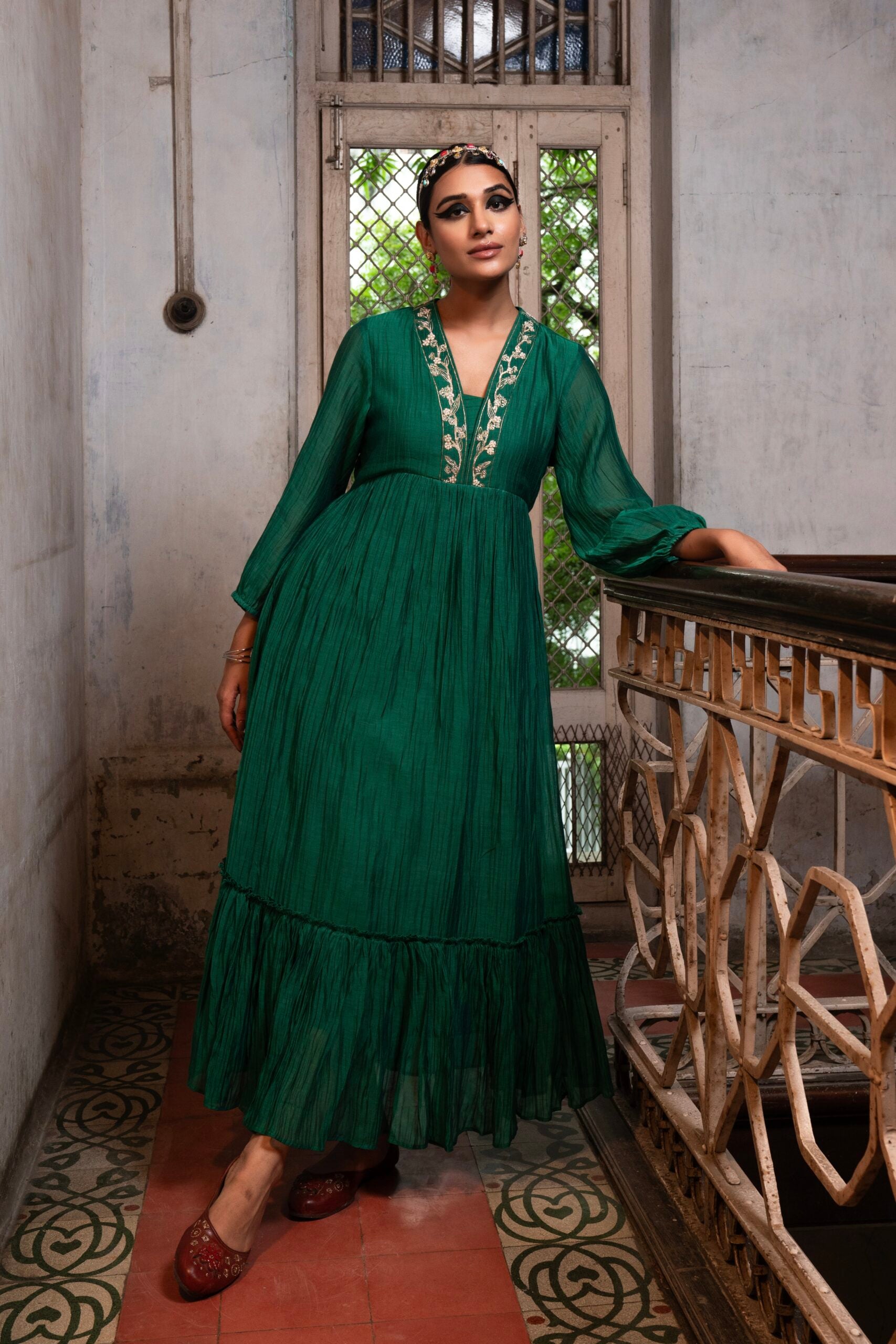 Moti Manek Dress - chatak Haraa