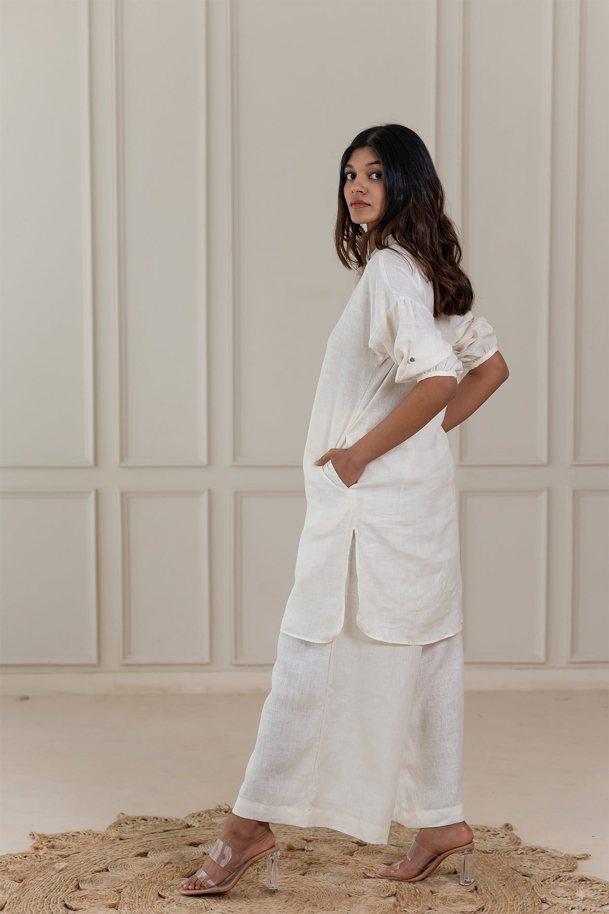 JACKY LINEN KURTA - Off White