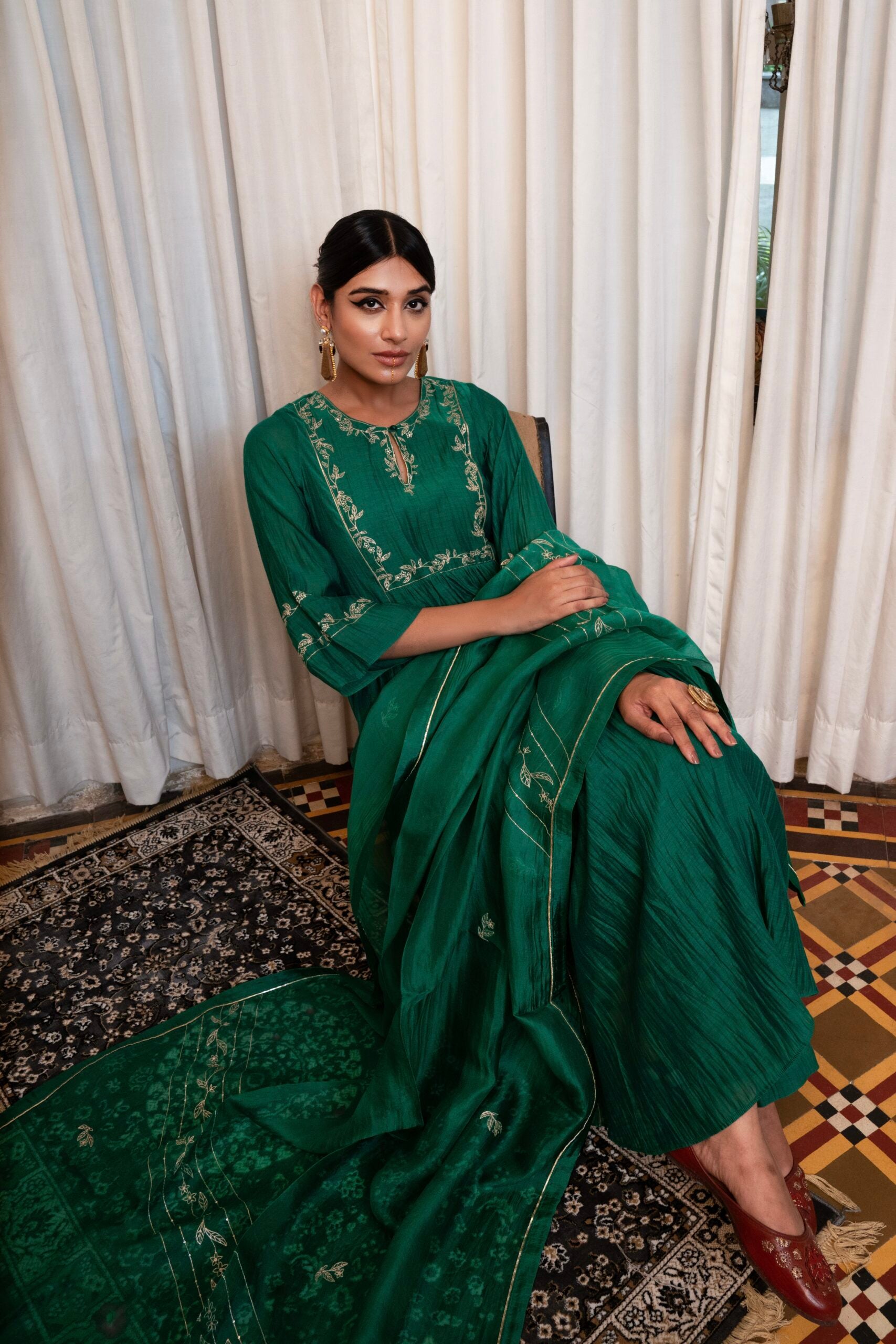 Phool Bel Kurta set - chatak "Hara"