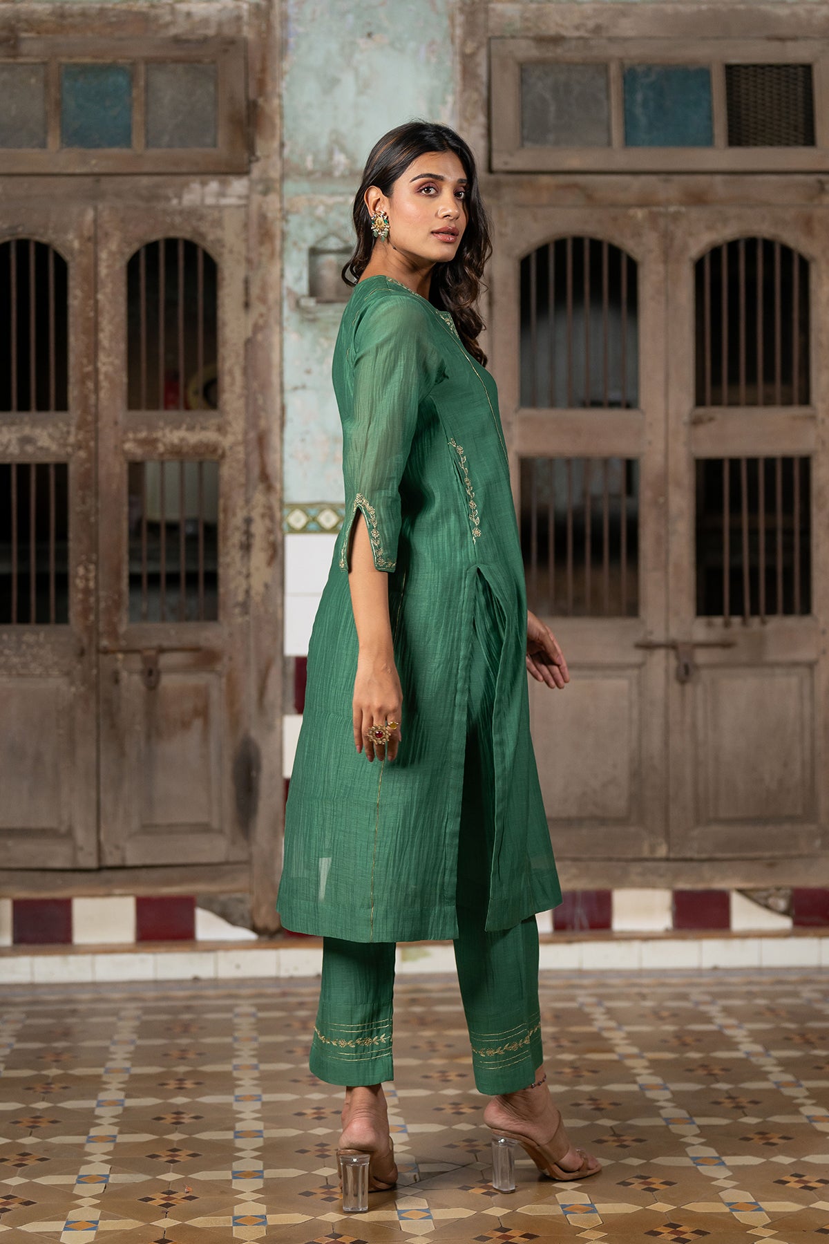 Aashna Chanderi Silk Straight panel kurta with Pants - Green