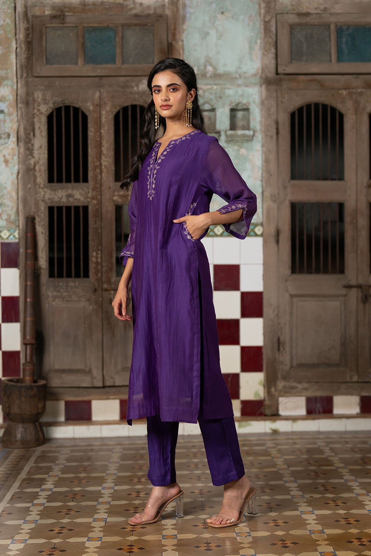 Aashna Chanderi Silk straight panel kurta paired with Pants - Purple