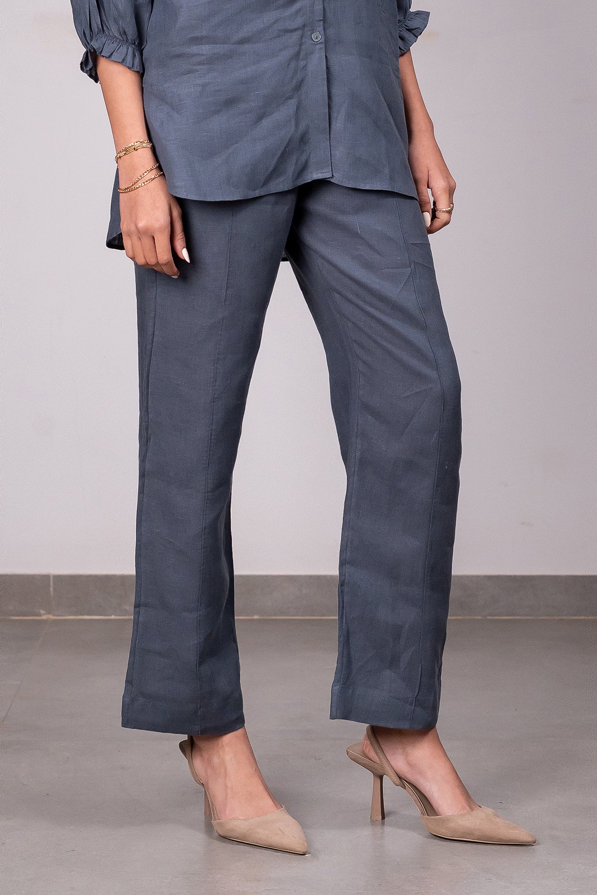 Alan Linen Tucks Pants – Charcoal Grey