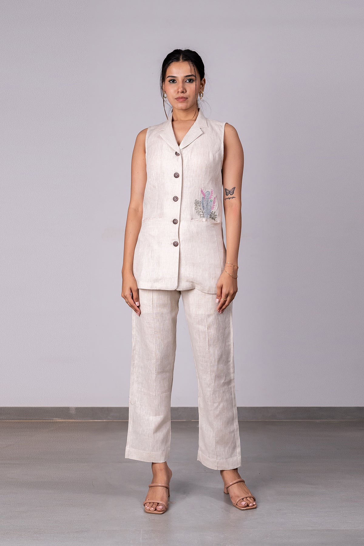 Alan Linen Tucks Pants - Ecru