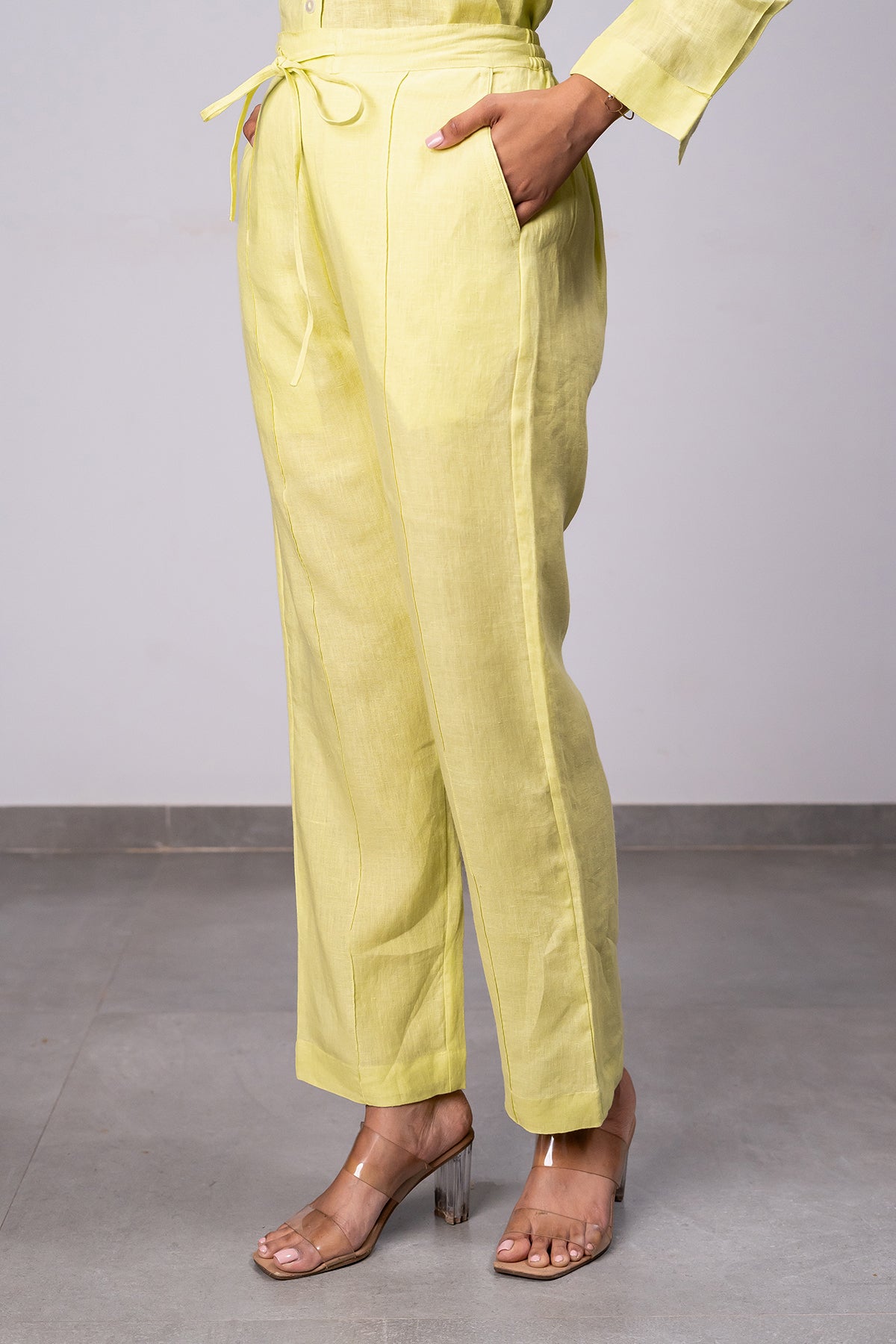 Alan Linen Tucks Pants – Lime