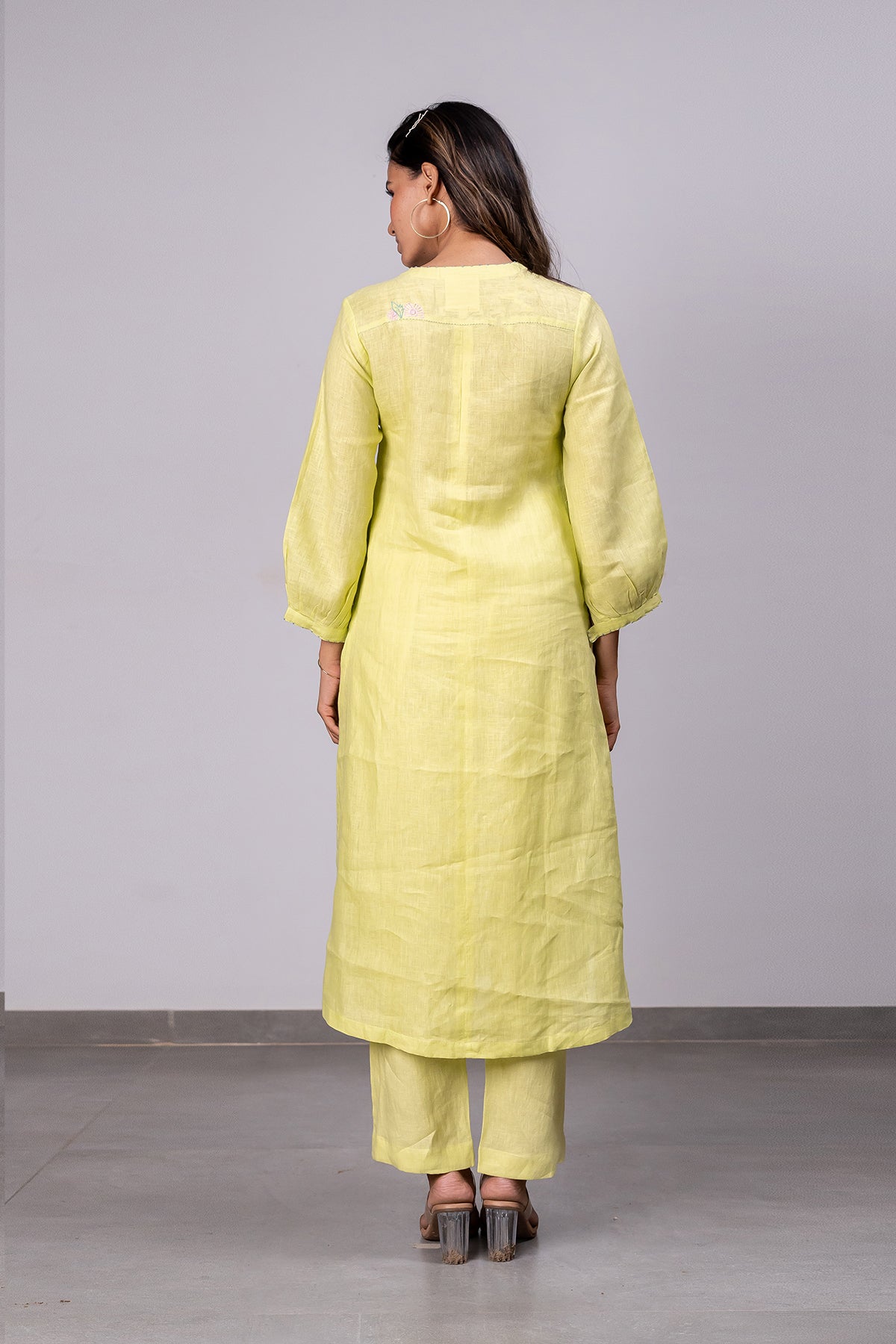 Ana Linen V-Neck Kurta- Pants set with pockets - Lime