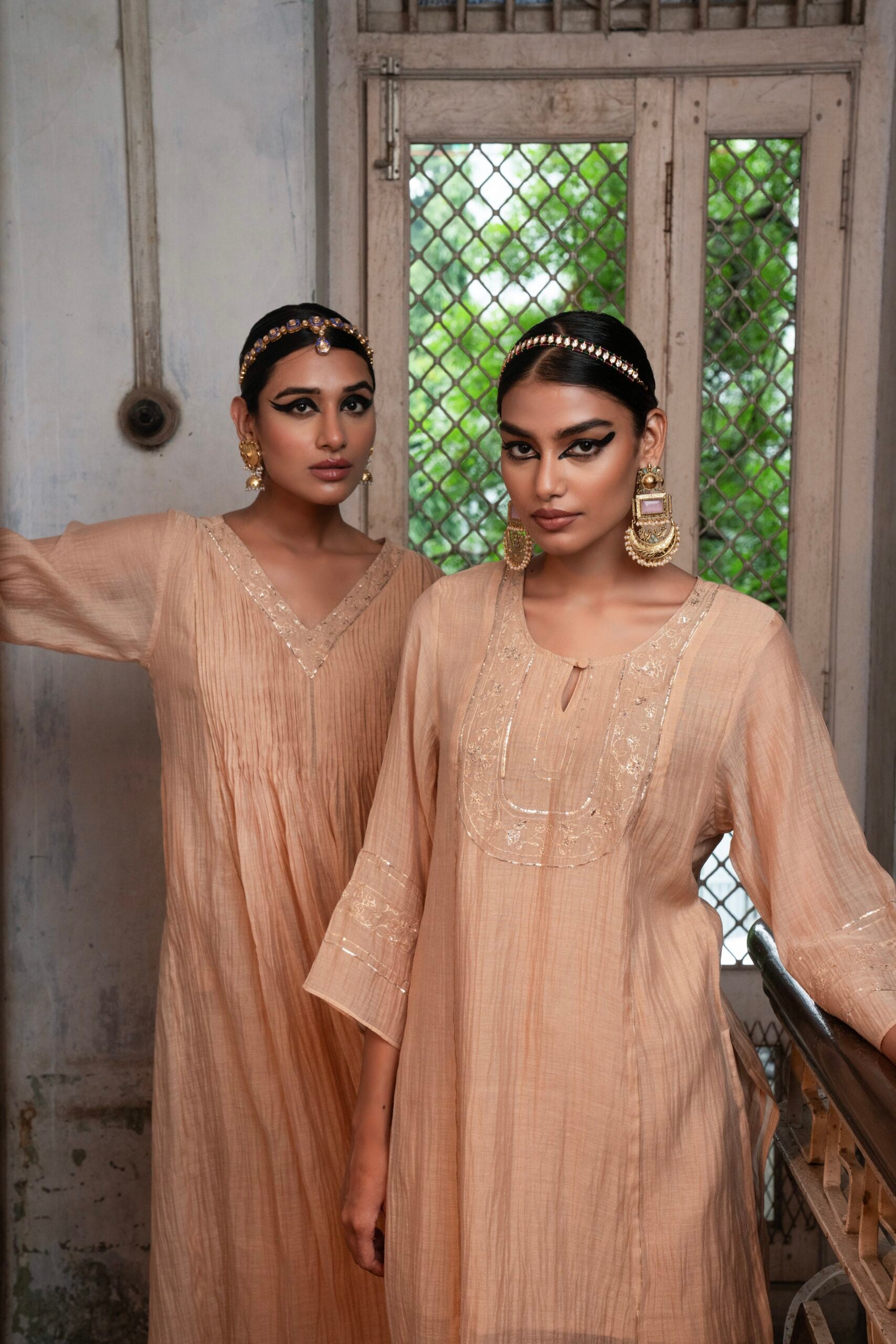 Moti Mala Sharara Kurta set - swarn "beige"