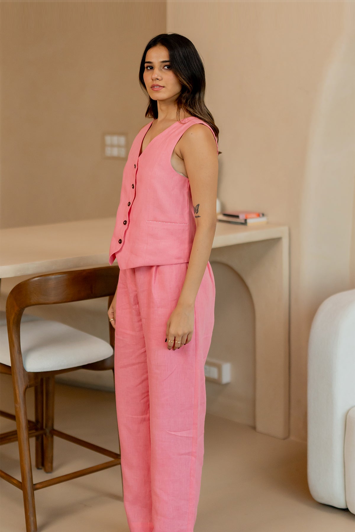 Barbara-Linen-Vest-with-welt-pockets-Flamingo-Pink-