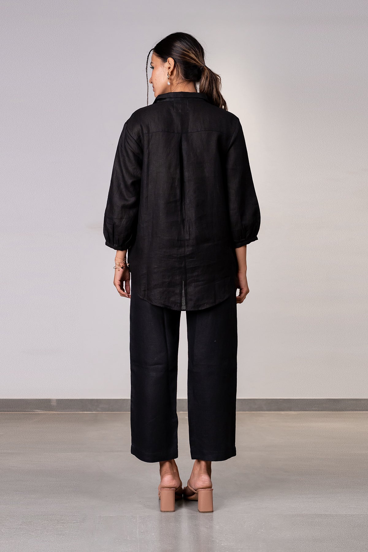 Beth Linen Shirt - Black