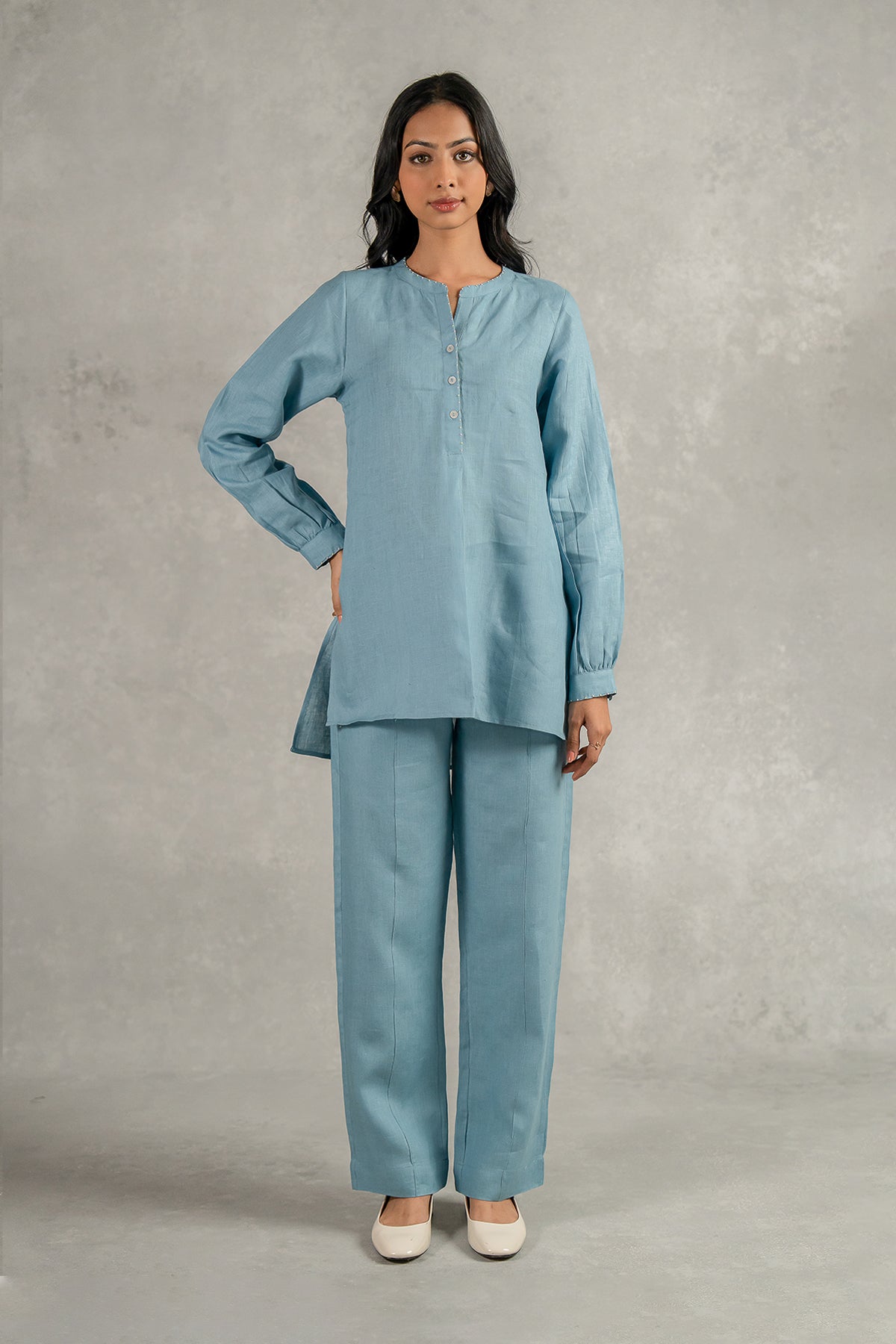 Camila Linen Top with Pockets - Icy Blue