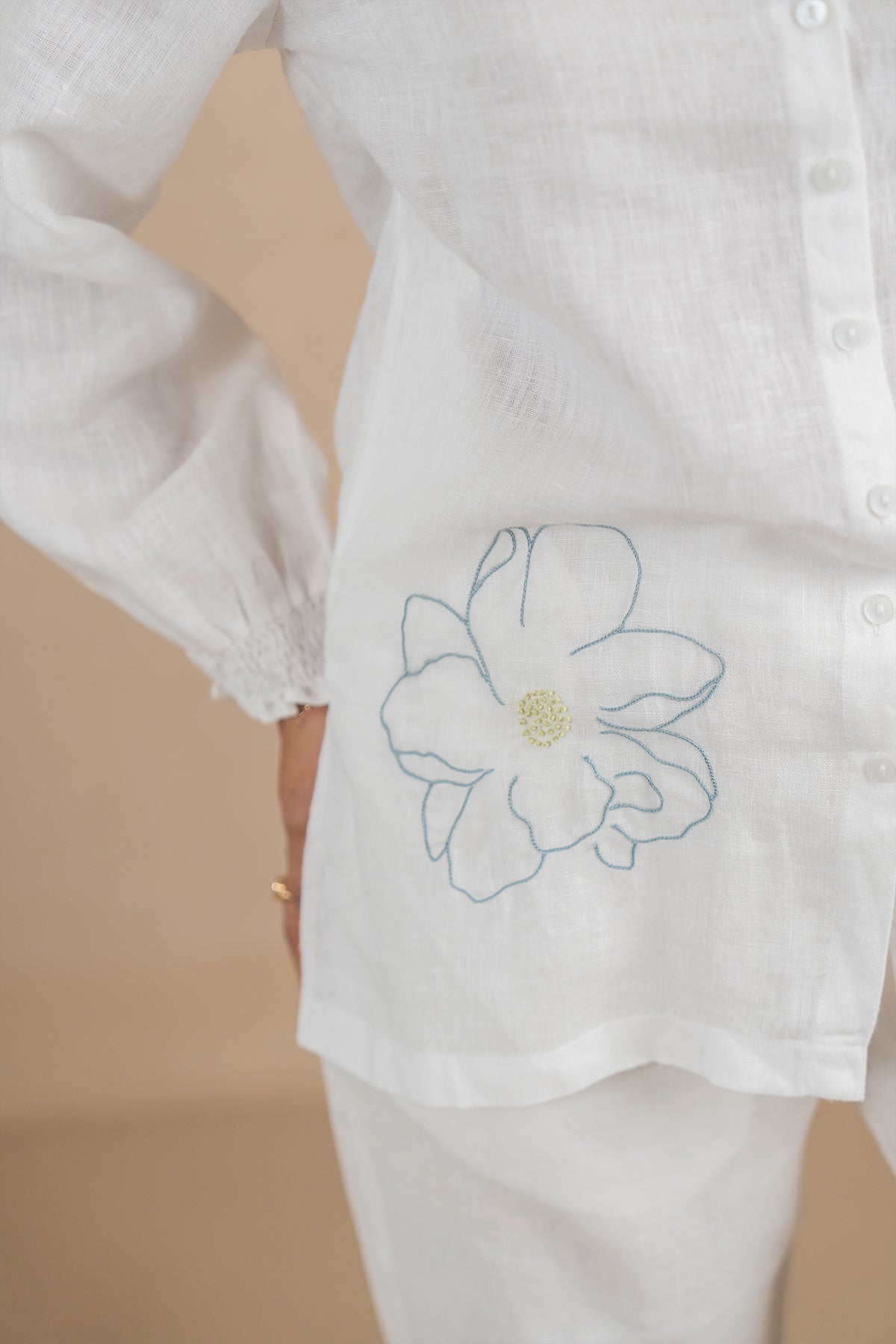 Carla-Linen-Bobbin-Shirt-With-Pockets-Marble-White-