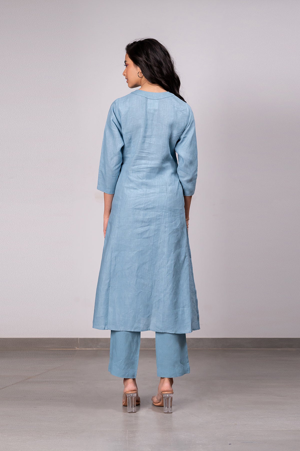 Clara Linen V- neck Pin tucks Kurta- pants set with pockets - Icy Blue