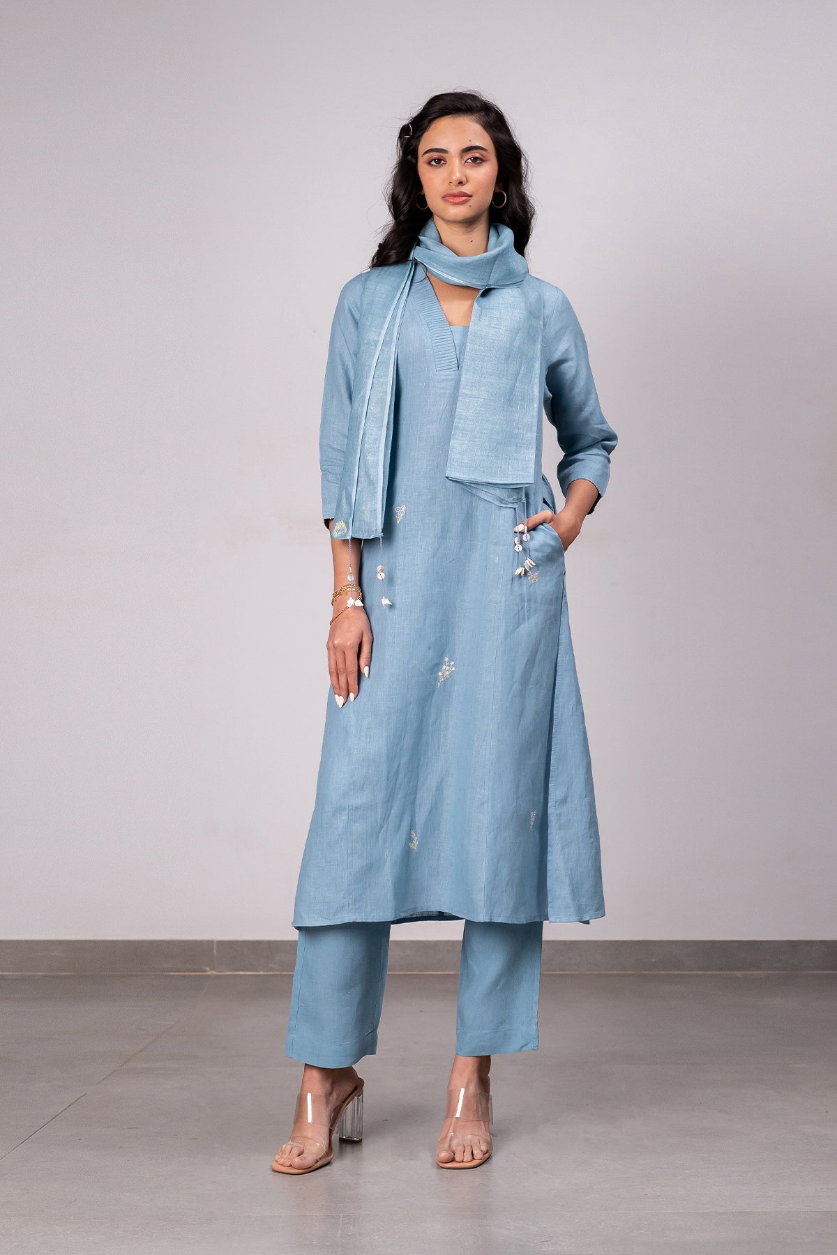 Clara Linen V- neck Pin tucks Kurta- pants set with pockets - Icy Blue