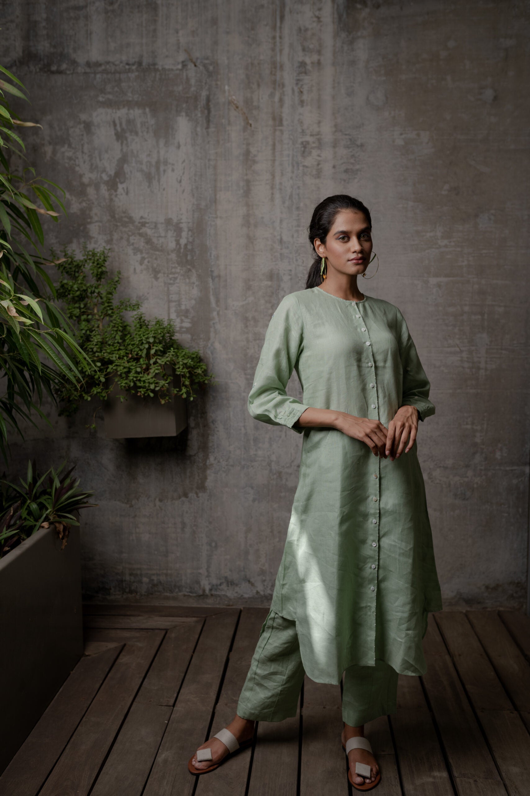 OLIVIA LINEN KURTA - Pista