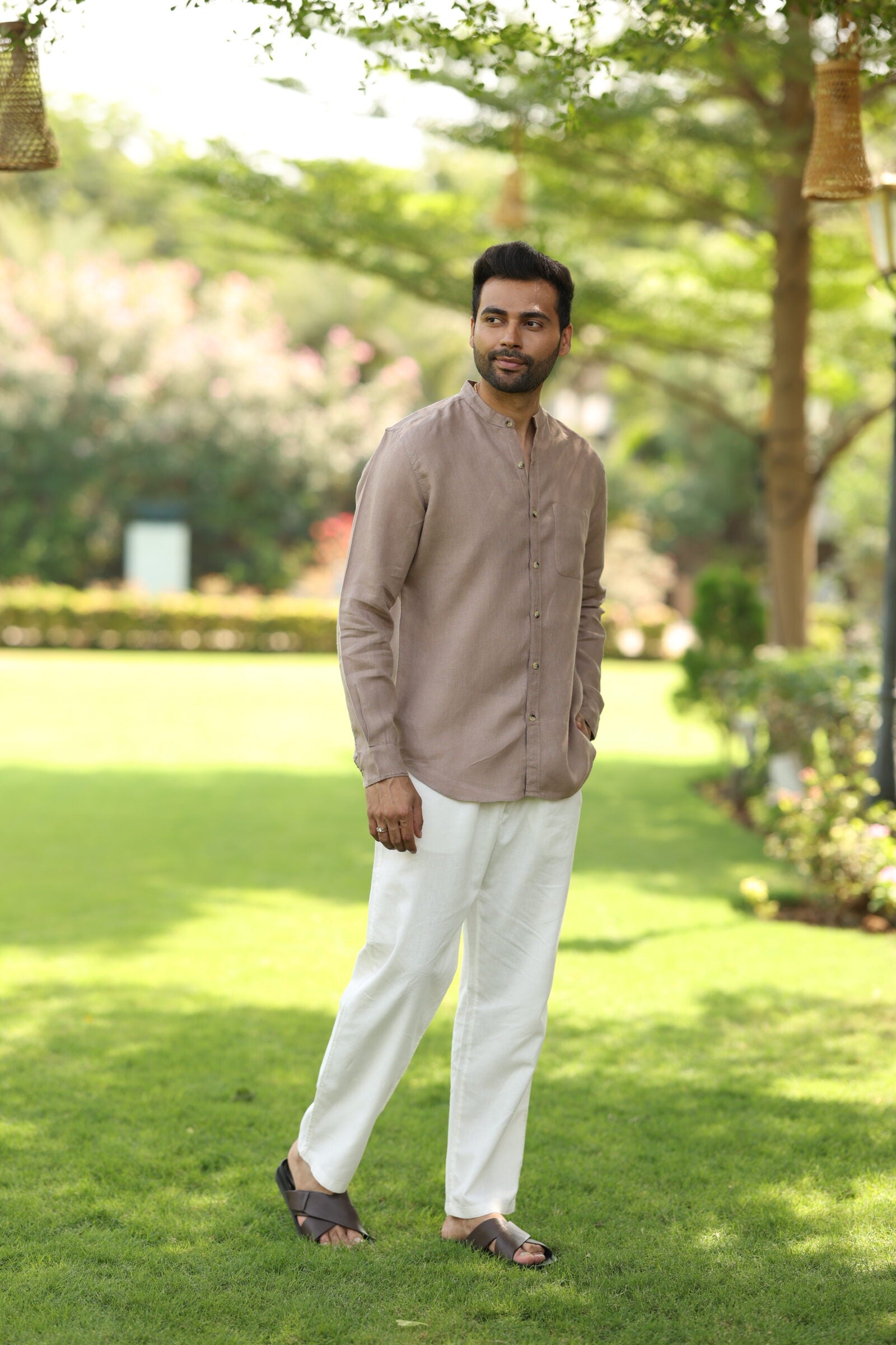 Linen Men Mandarin Collar Shirt - Mud