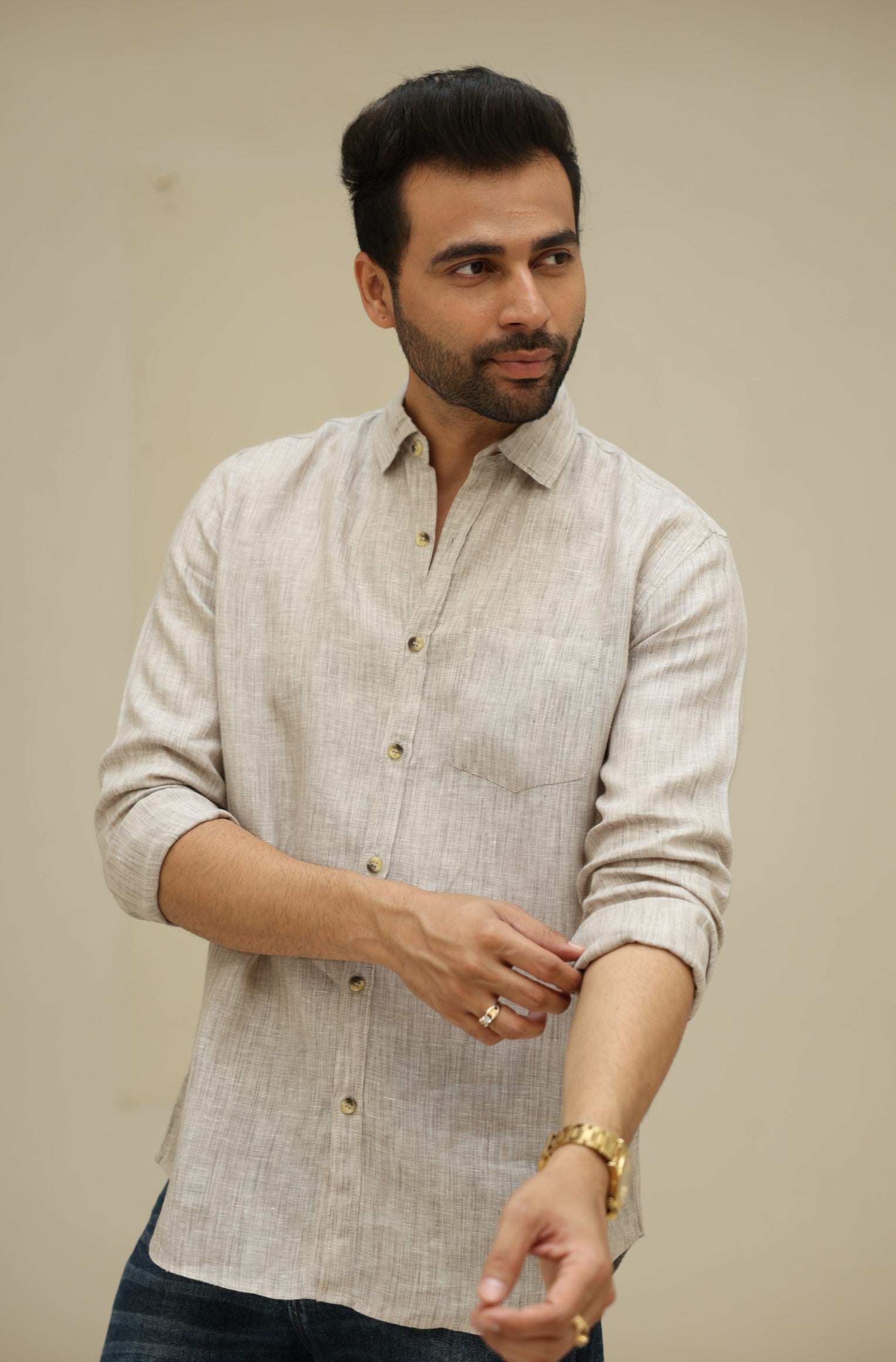 Linen Men Classic Collar Shirt - Chambray