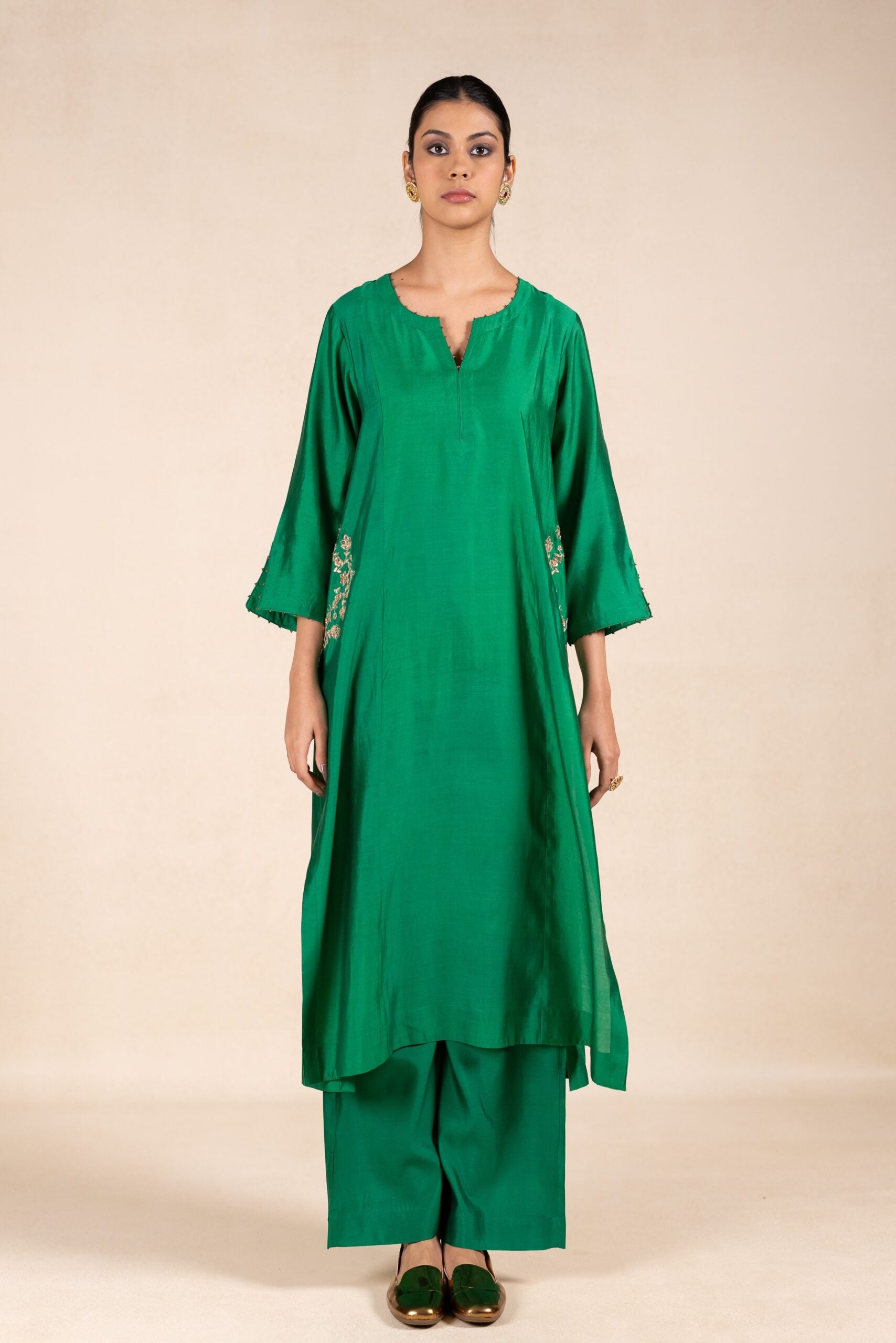 Mohini Embroidered Silk Kurta Set - Green