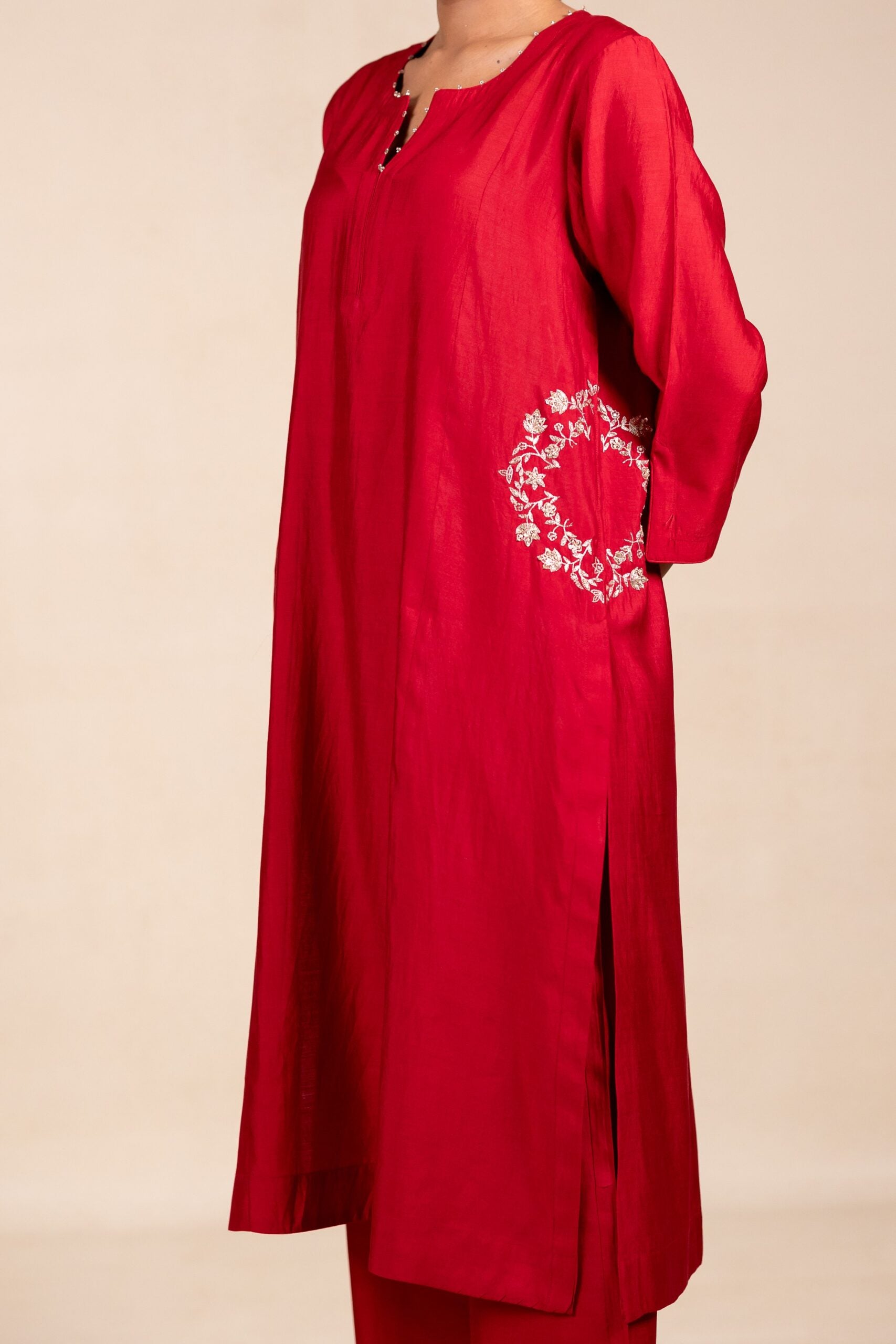 Mohini Silk Embroidery Kurta Set - Red