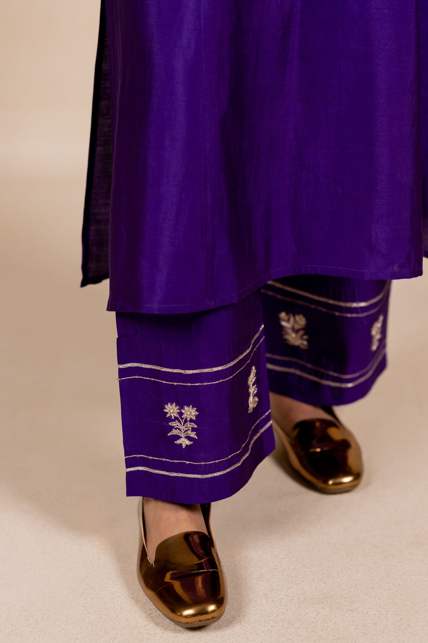 Devyani Embroidered Silk Kurta Set - Purple