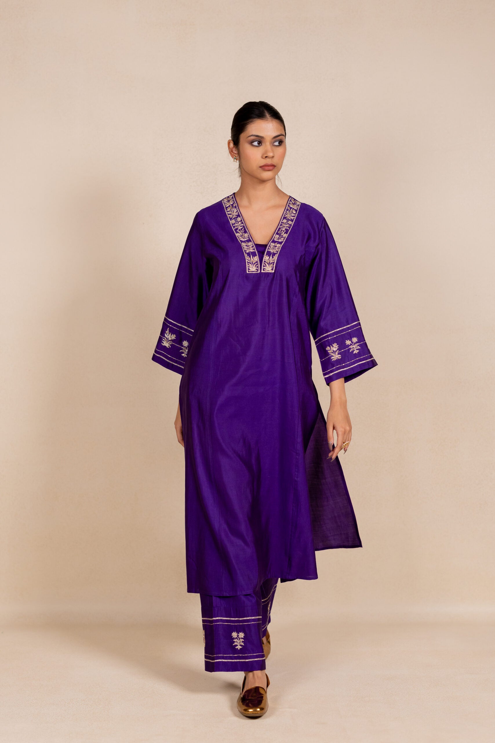 Devyani Embroidered Silk Kurta Set - Purple