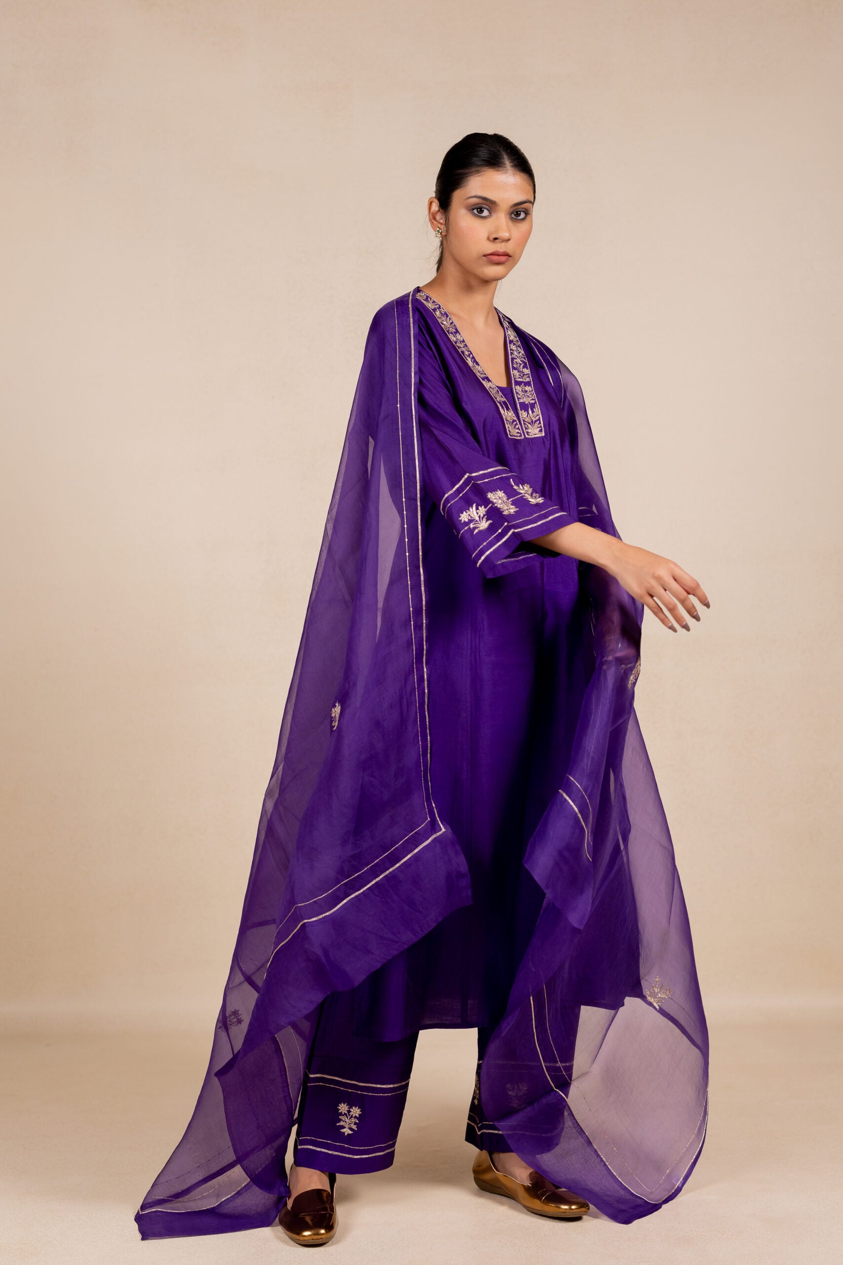 Devyani Embroidered Silk Kurta Set - Purple