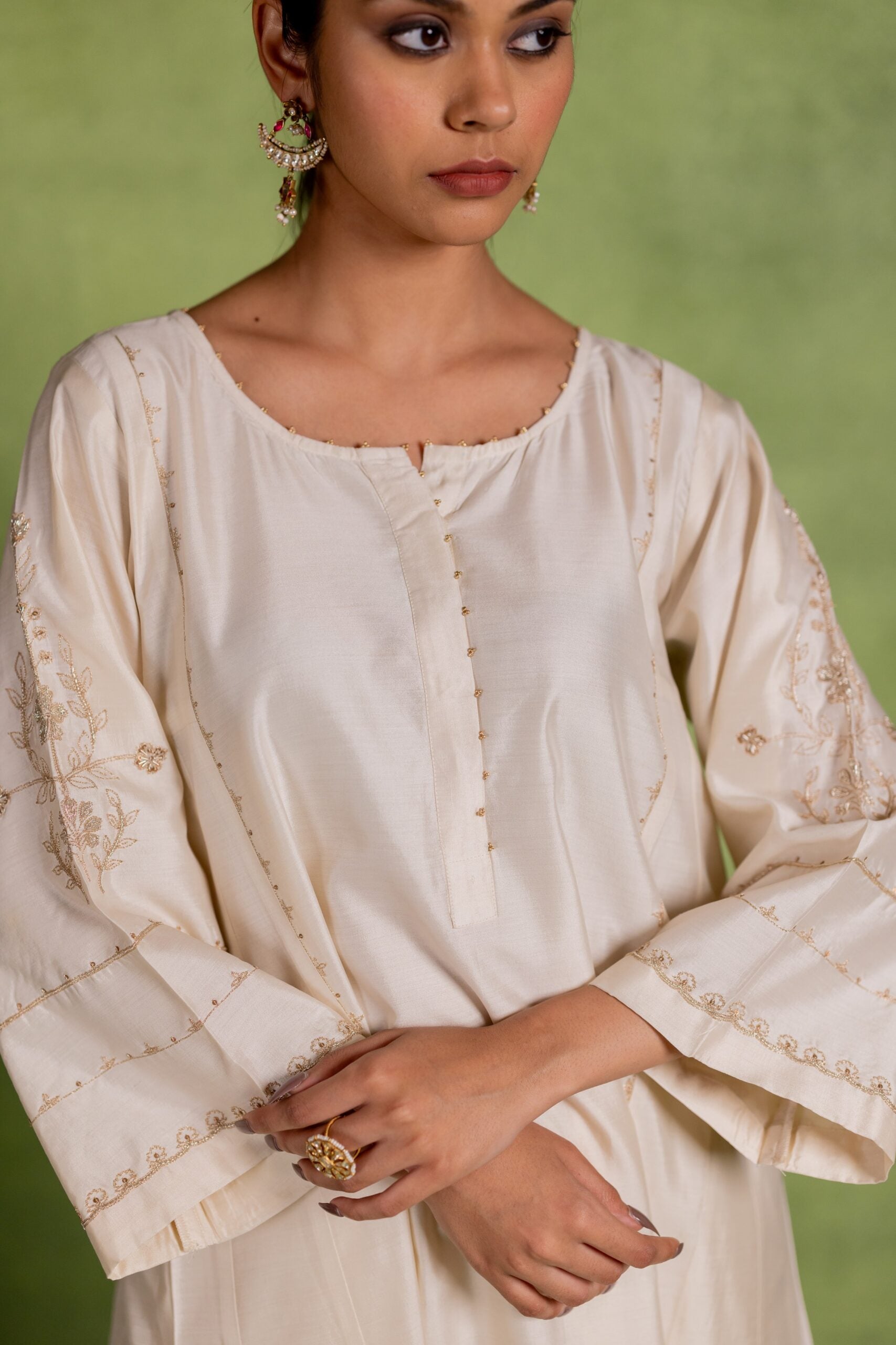 Yashodhara Silk Kurta Set - Off white