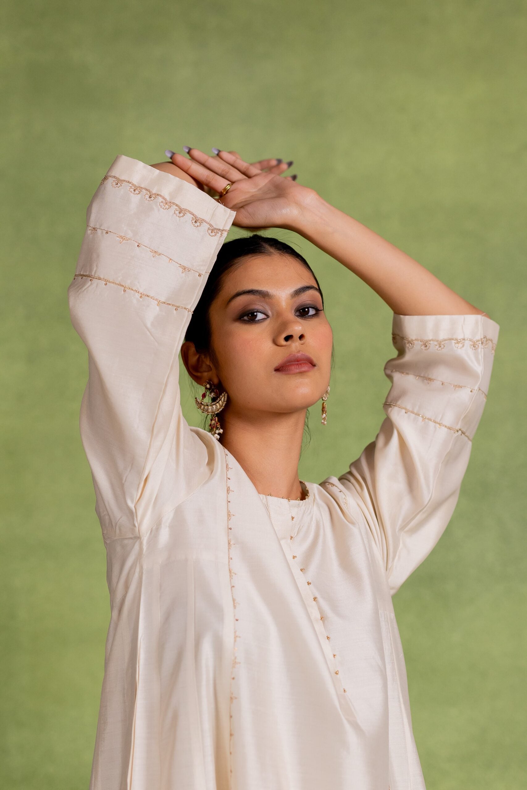 Yashodhara Silk Kurta Set - Off white