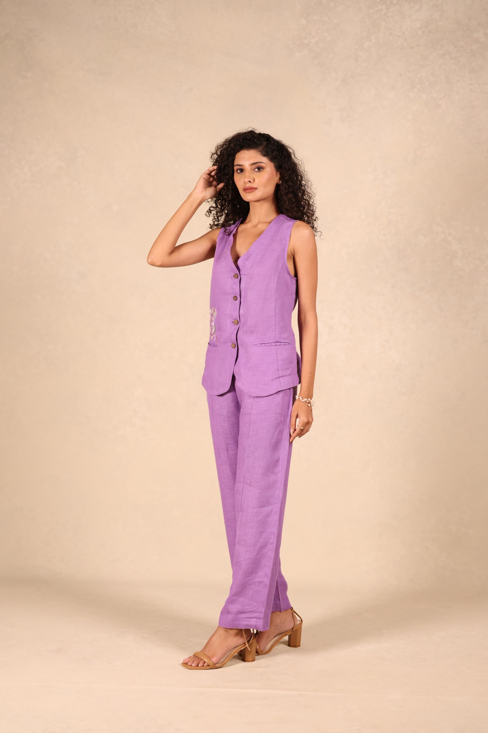 Linen Tucks Pants