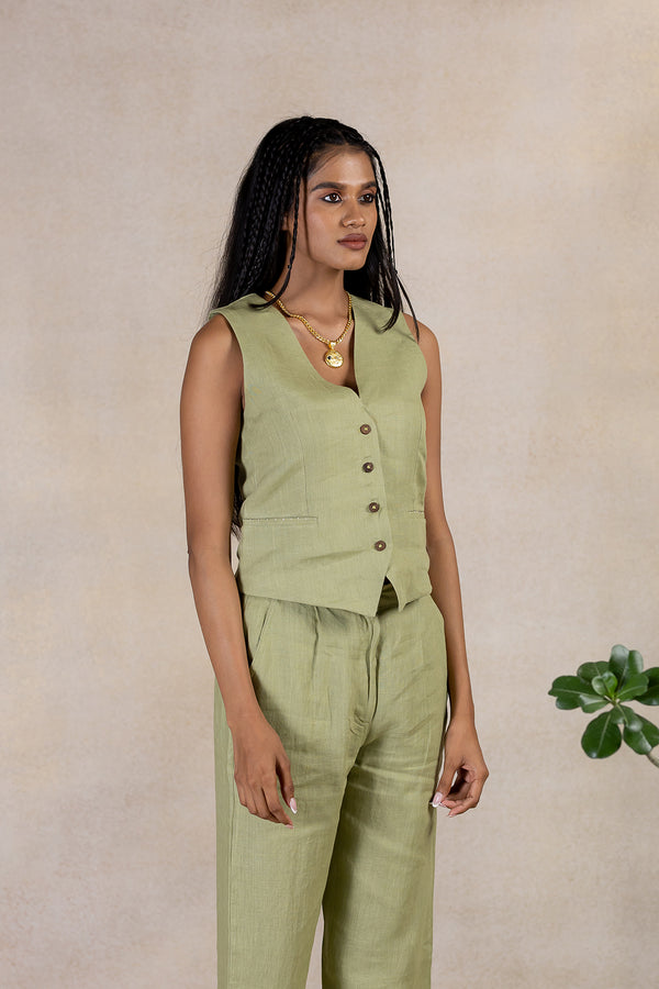 Day 10 - Linen Vest With Welt Pockets - Meadow Green