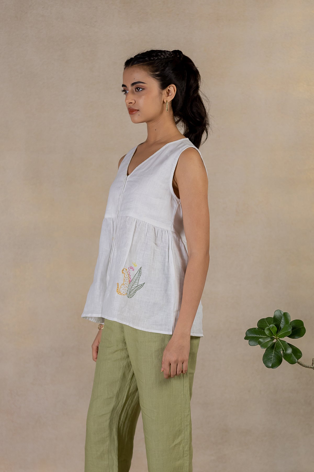 Day 15 - Linen Sleeveless Placket Top With Pocket - White