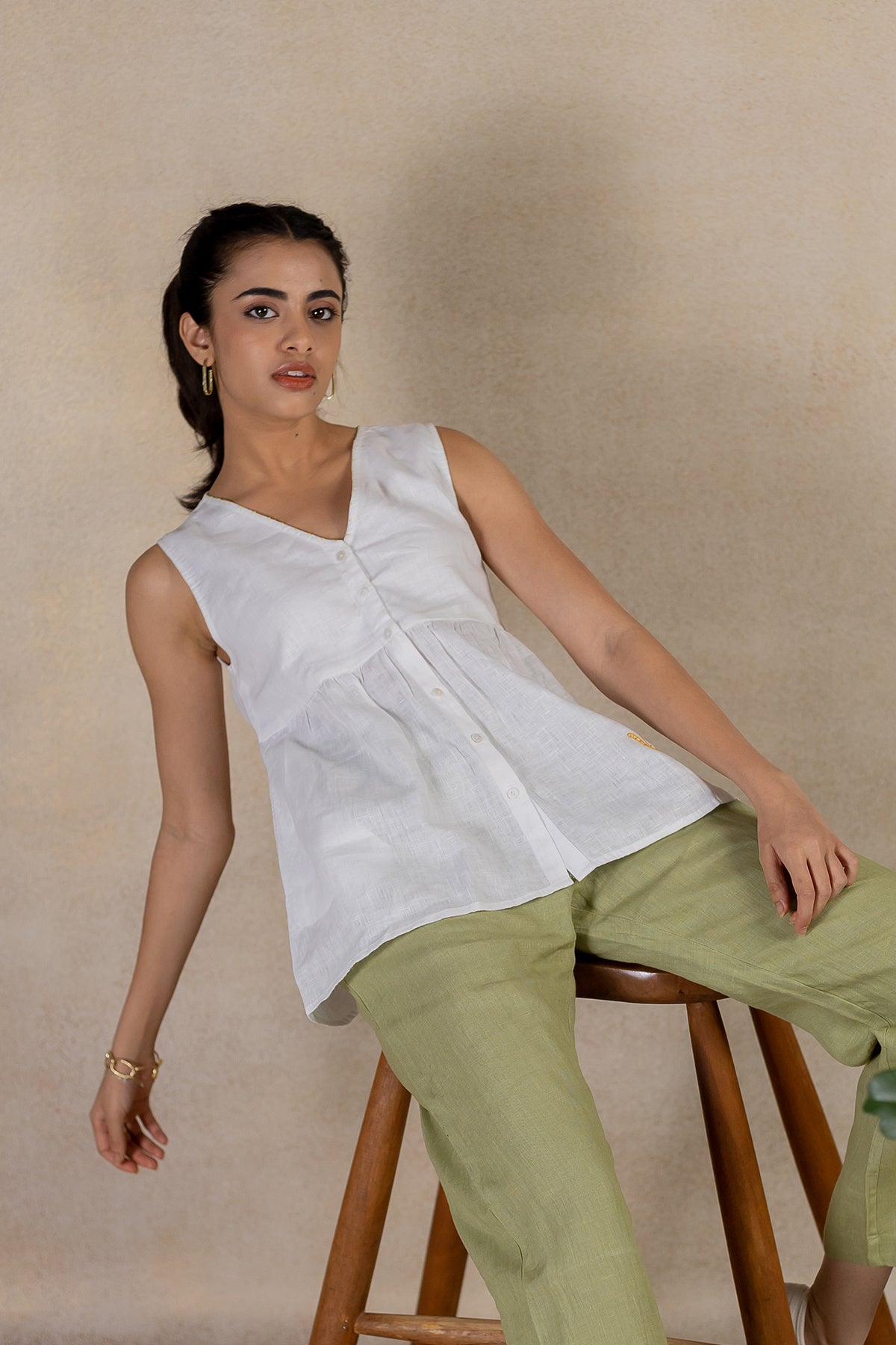 Day 15 - Linen Sleeveless Placket Top With Pocket - White