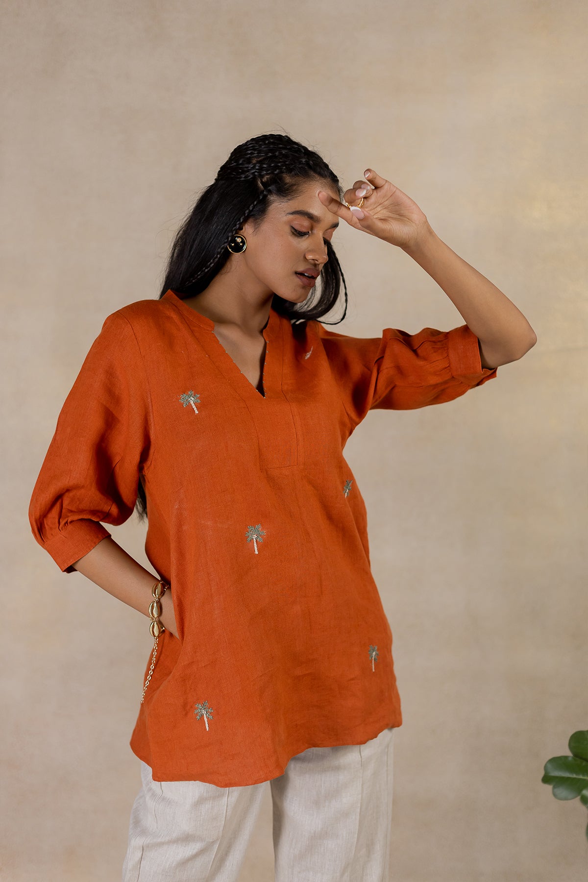 Day 29 - Linen V-neck Top With Pocket - Tan Rust