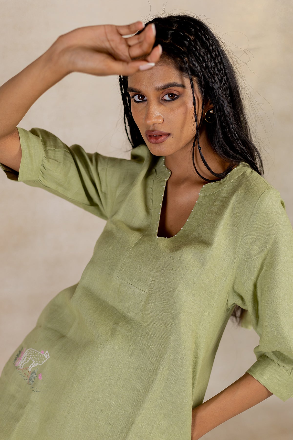 Day 29 - Linen V-neck Top With Pocket - Meadow Green