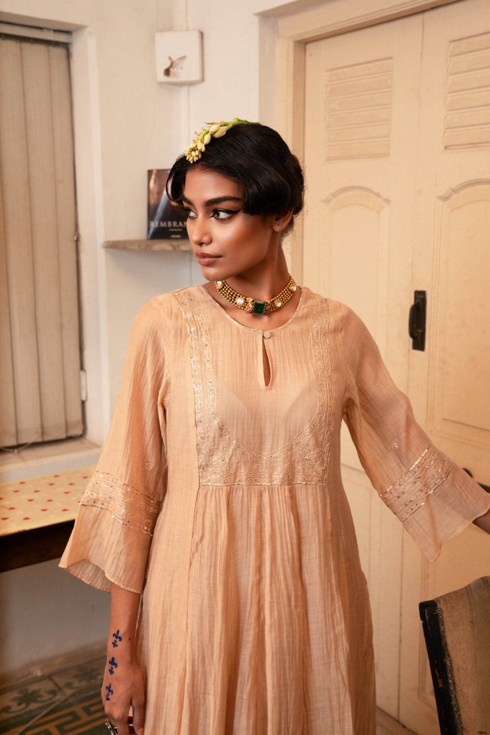 Sheesh Mahal Kurta set - swarn "beige"