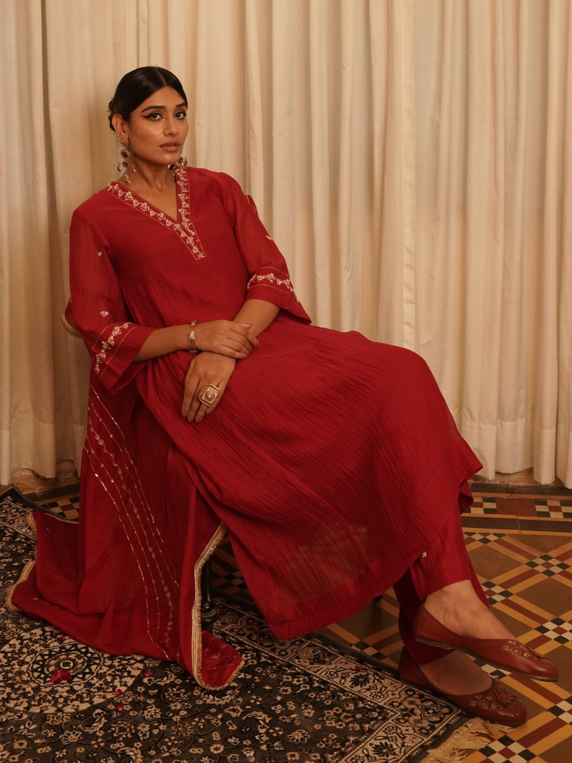 Moti Manek Kurta set - sindhoori Laal