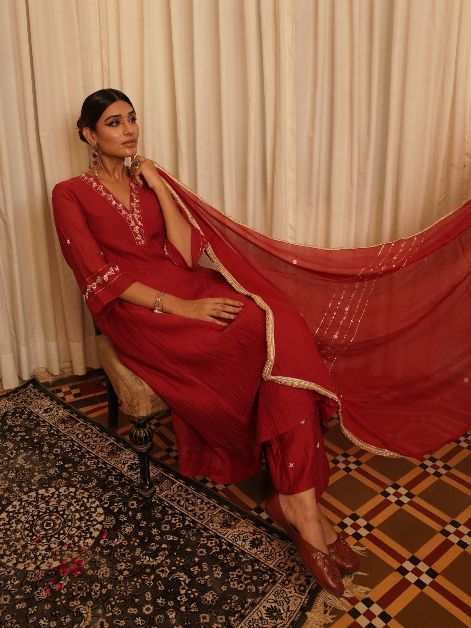 Moti Manek Kurta set - sindhoori Laal