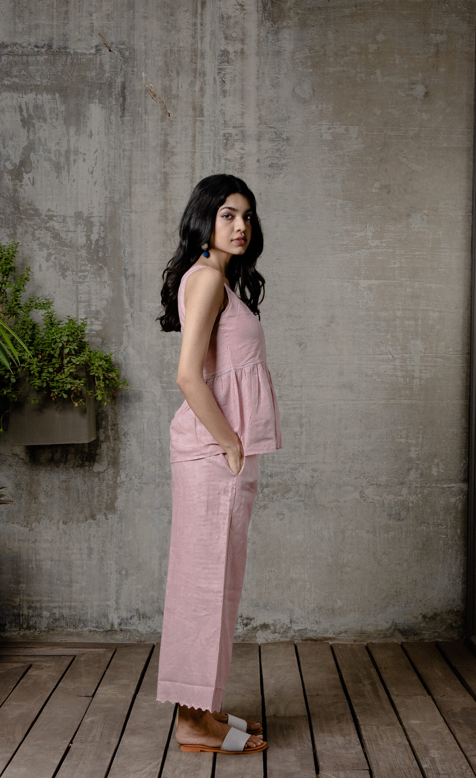 CAROL LINEN SLEEVELESS TOP - Mauve Pink