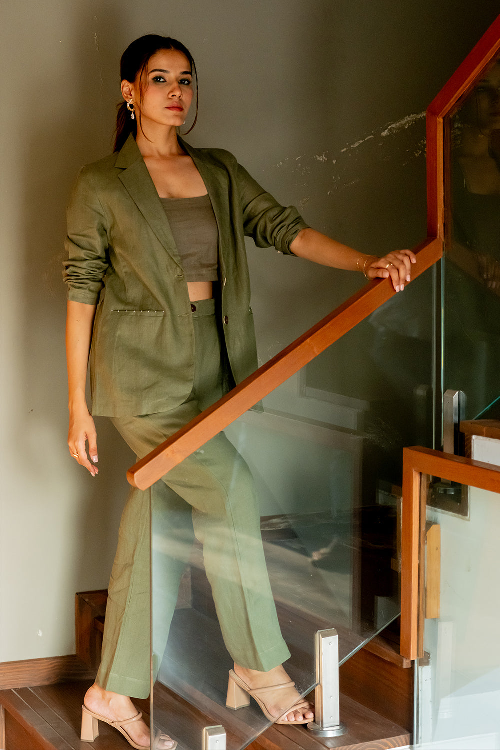 Diane Linen Blazer with Welt Pockets - Olive Green