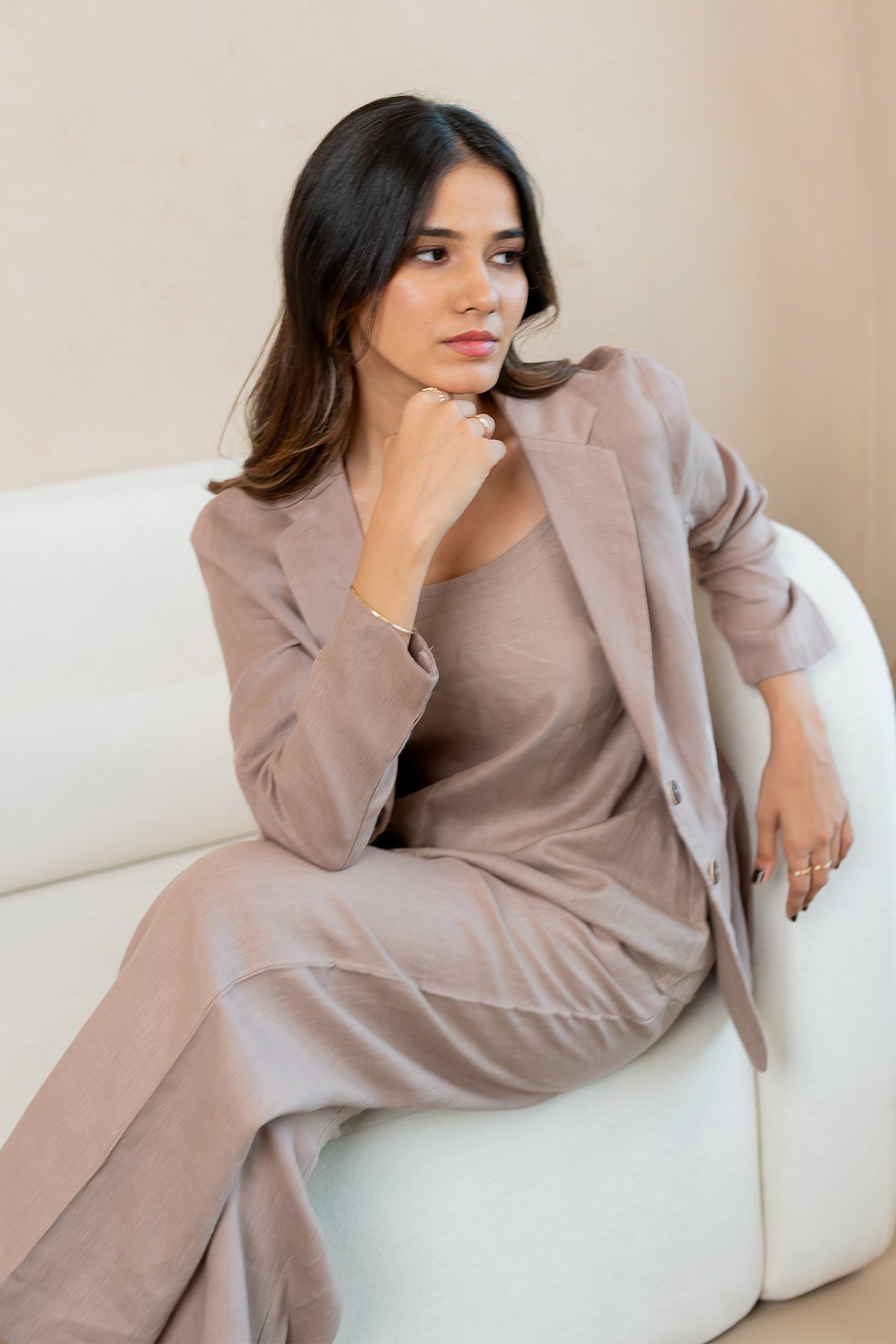 Diane-Linen-Blazer-with-Welt-Pockets-Mud-