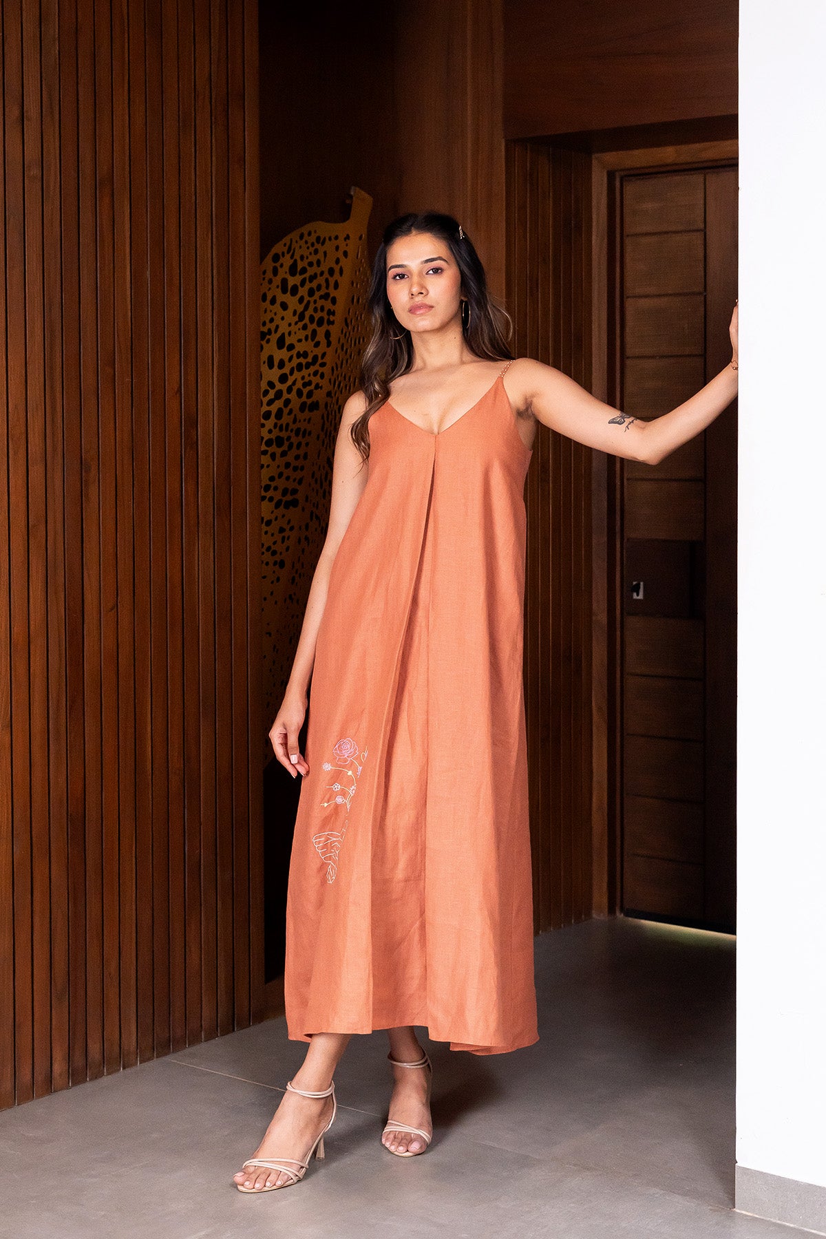 Felicia Linen Handkerchief Dress With Pockets – Sand Brown