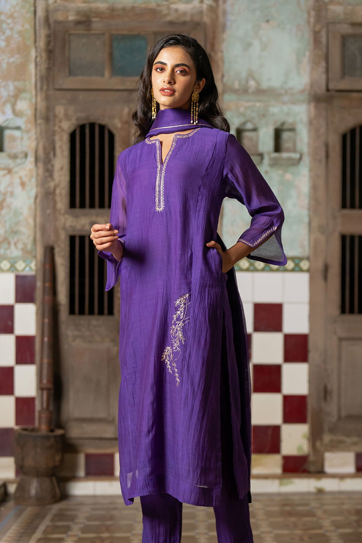 Gauraiya Chanderi Silk straight panel kurta with pants - Purple