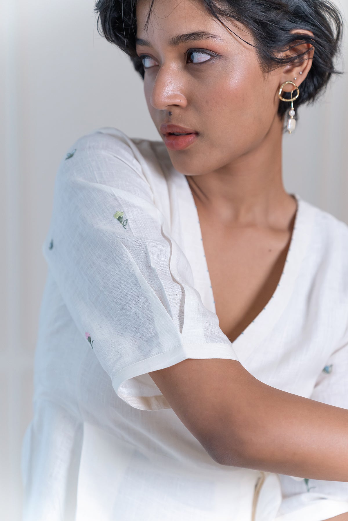 HANNAH LINEN WRAP TOP - Off-White