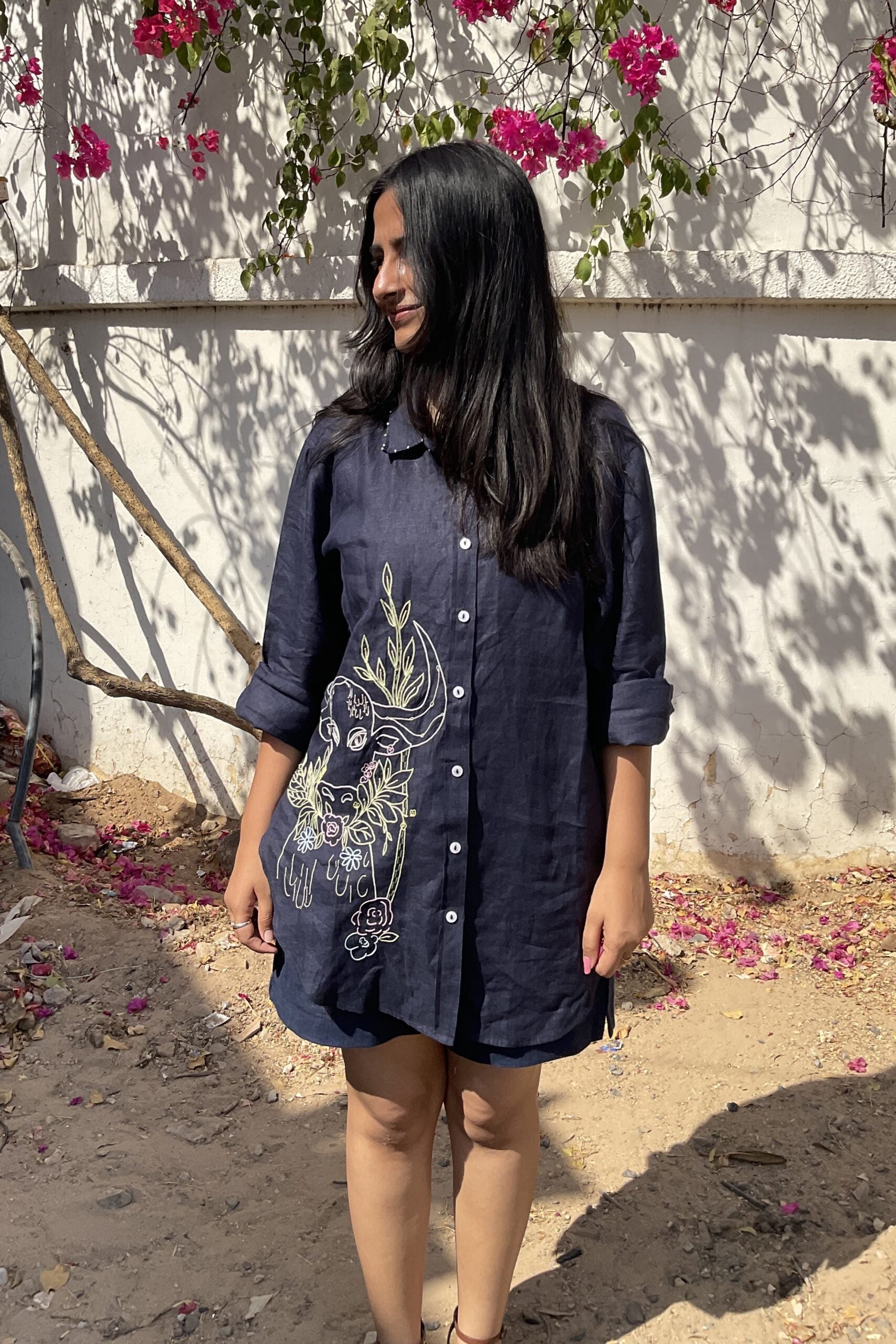 Taurus Linen Shirt - Navy Blue