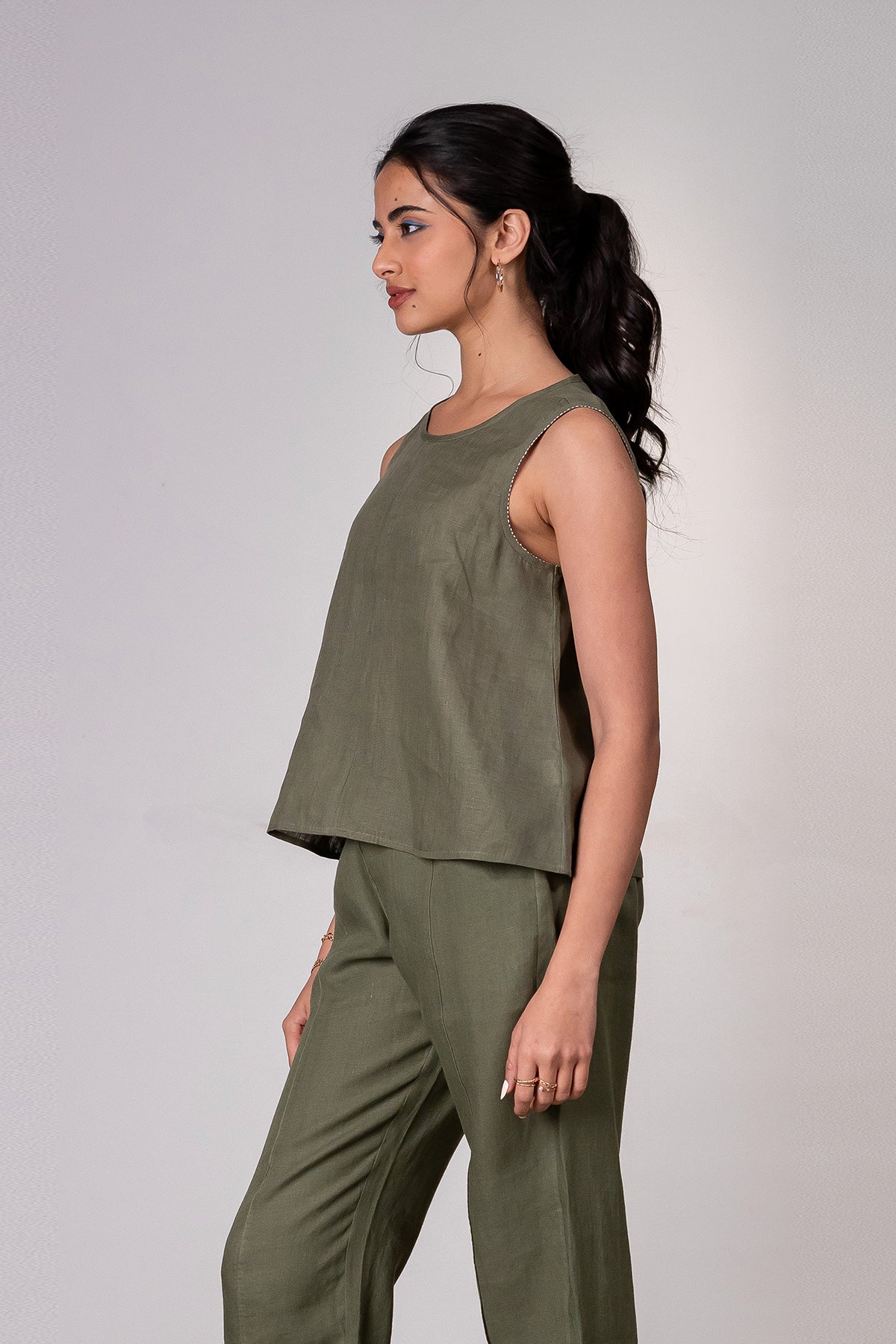 Kylie Linen Top- Olive Green