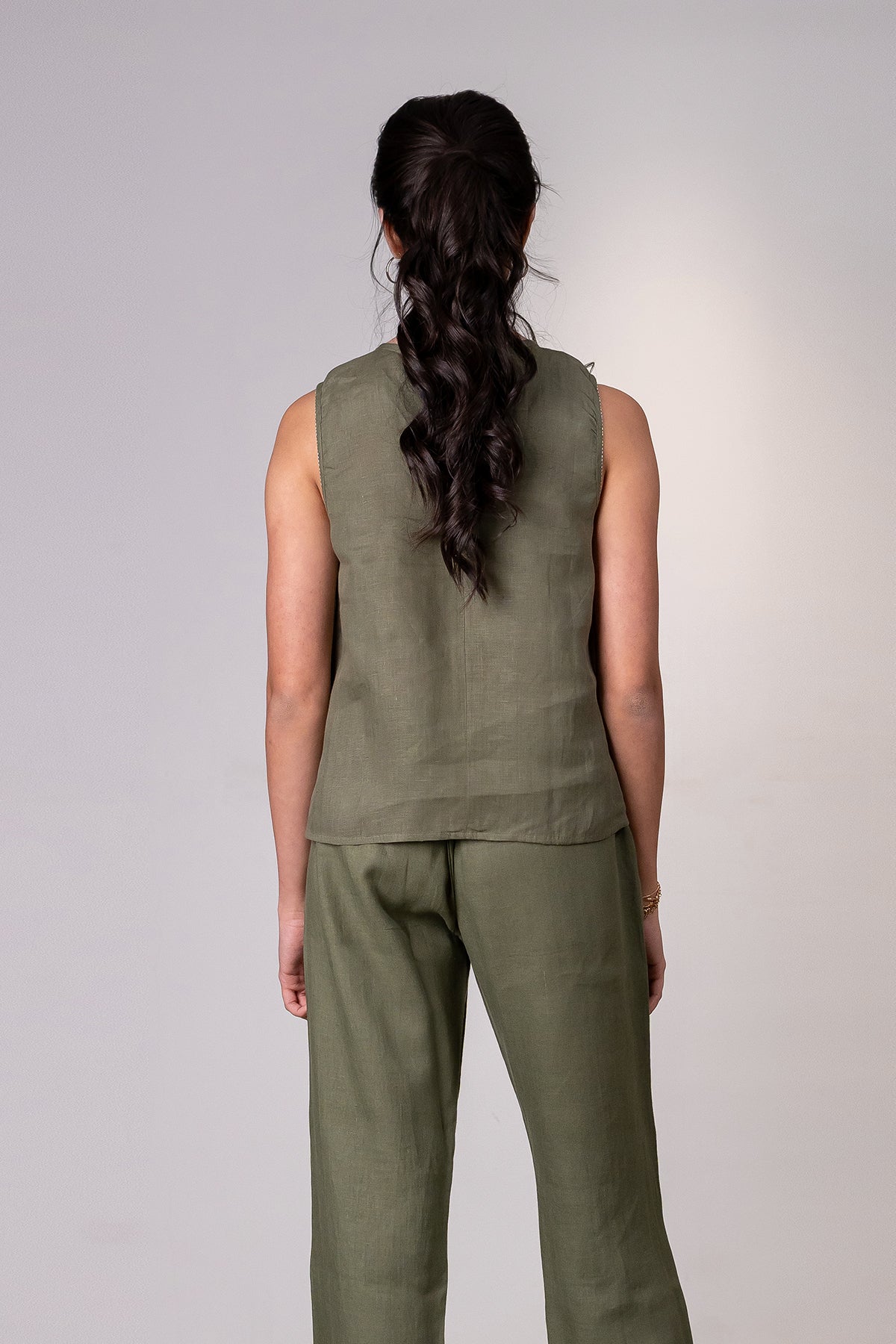 Kylie Linen Top- Olive Green
