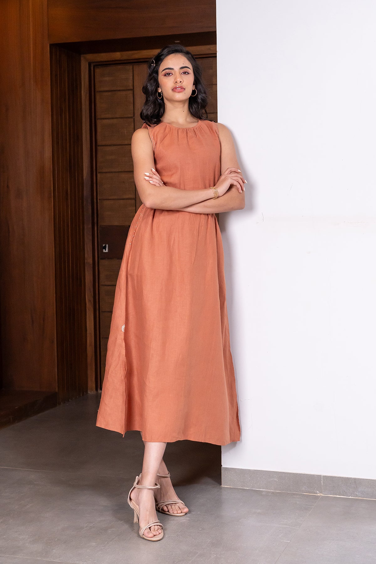 Laurel Linen Side Cut Waist Dress with Pockets - Sand Brown