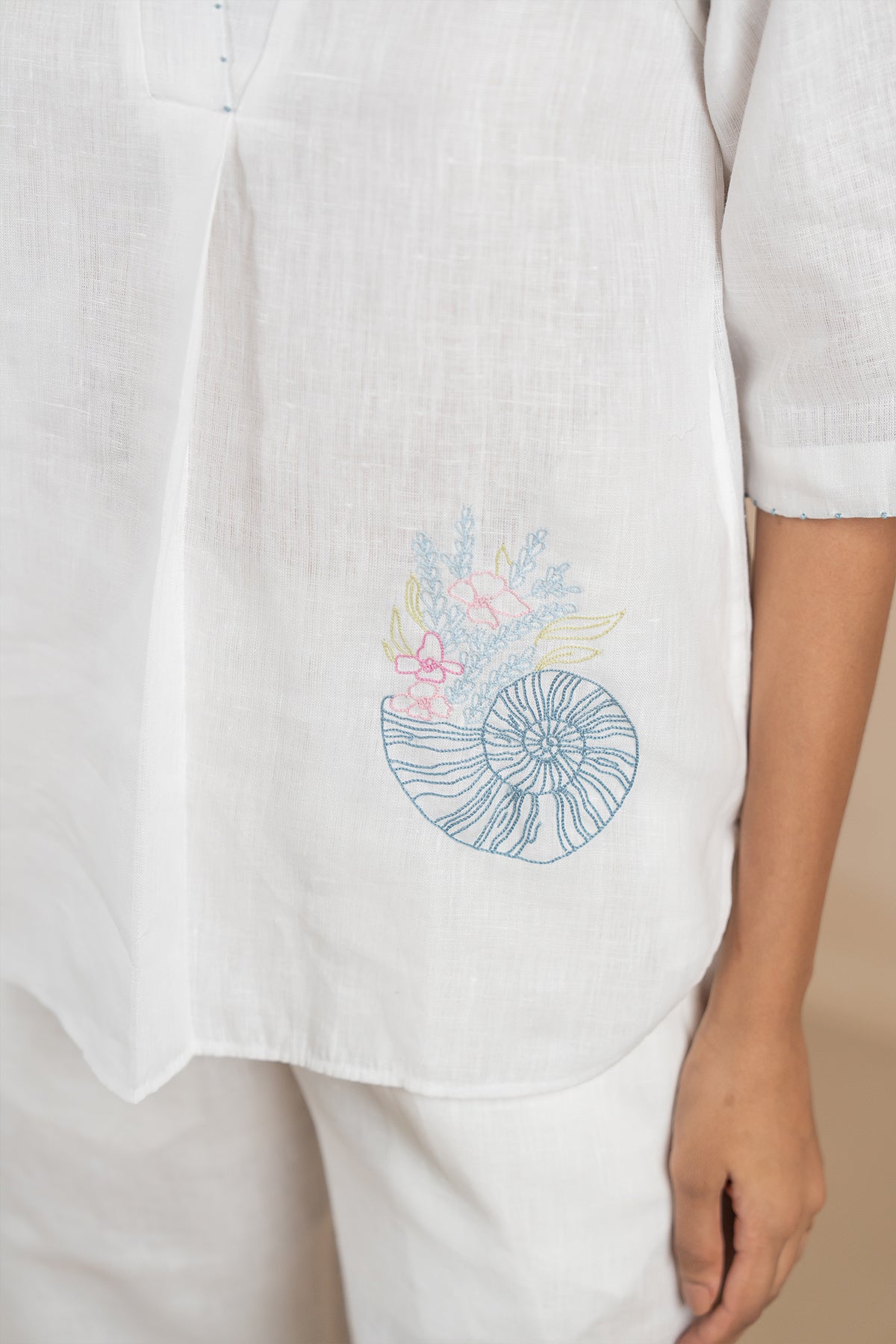 Linen Delta Top- Marble White