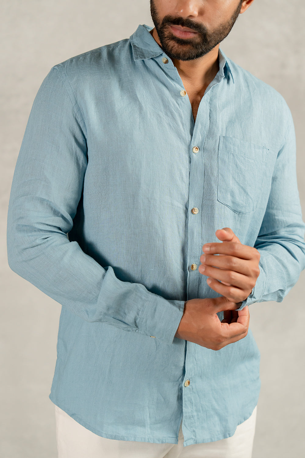 Linen Men Classic Collar Shirt - Icy Blue
