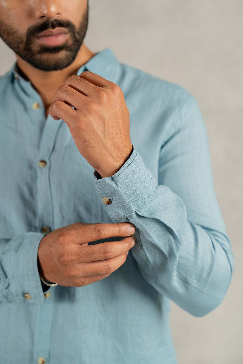 Linen Men Classic Collar Shirt - Icy Blue