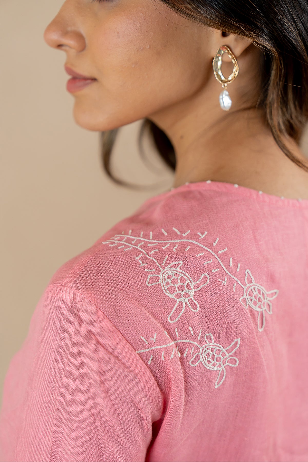 Linen Sleeveless Pearl Kurta and Pant set- Marble White